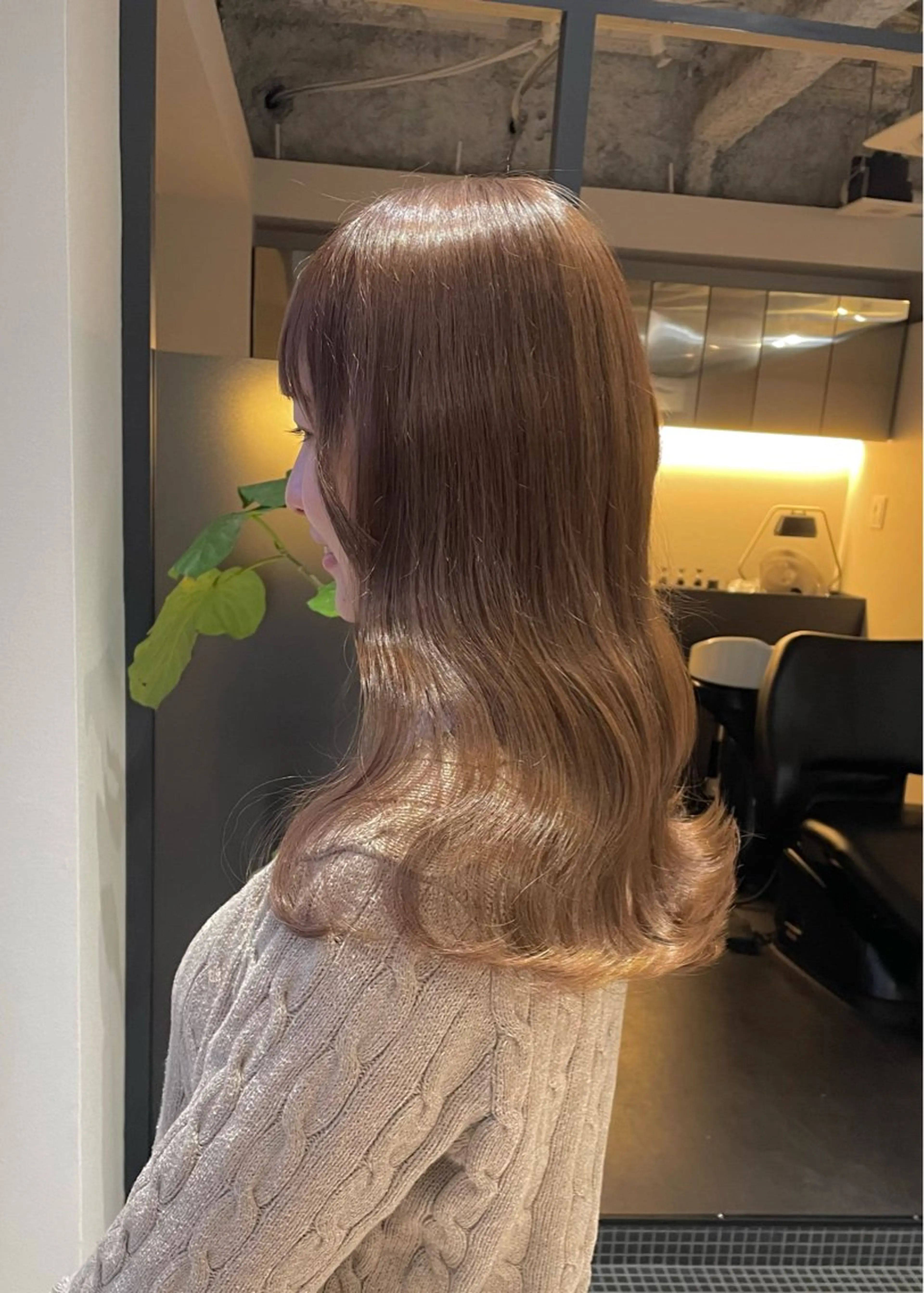 セミロング カラー ベージュカラー ブリーチ ヘアカラー トリートメント 🌷ケアブリーチ /透明感/れい🌷のヘアスタイル