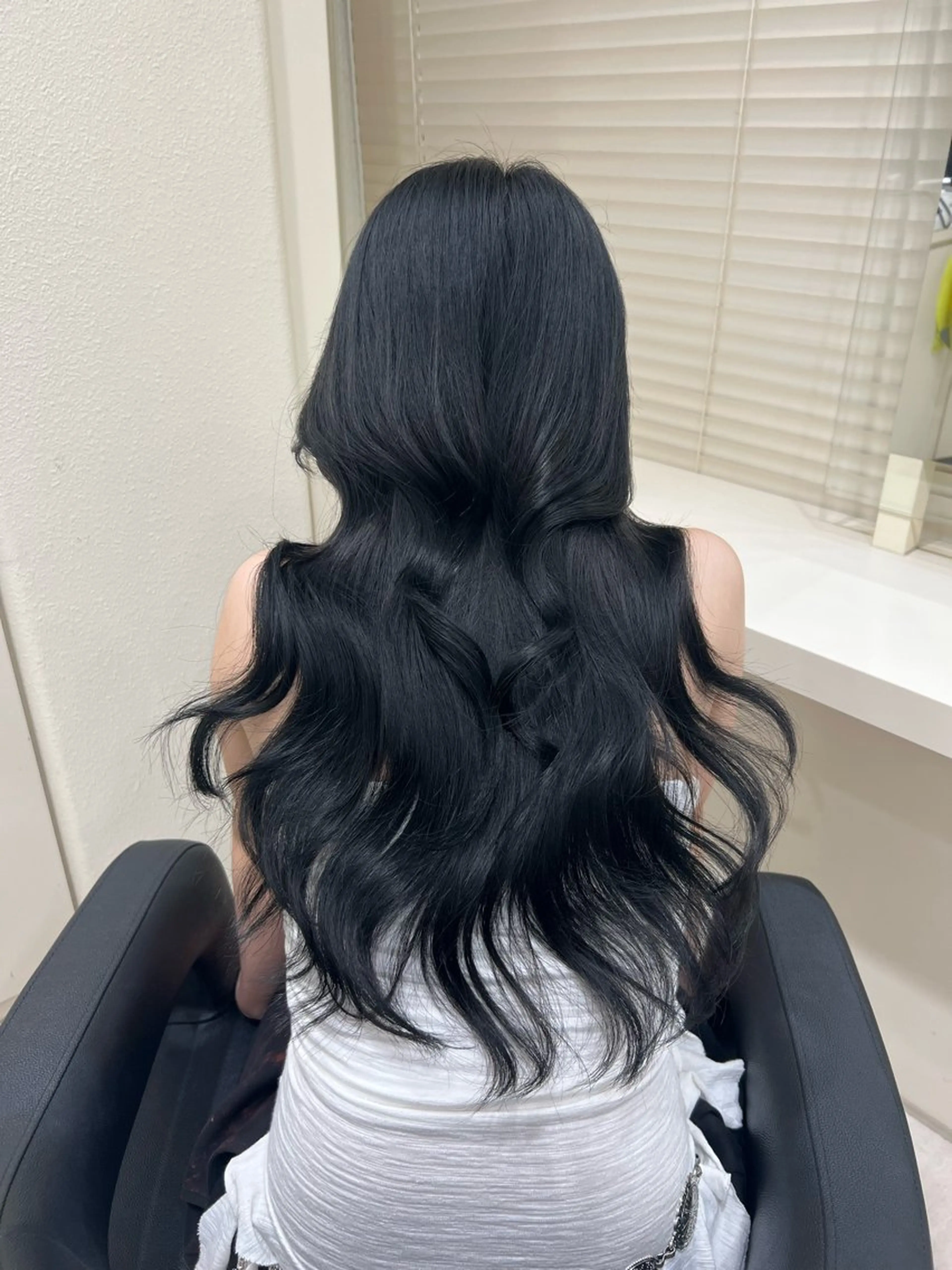 ロング カラー ヘアアレンジ ヘアカラー トリートメント 韓国レイヤー＆ピンク 艶髪🩶maikoのヘアスタイル