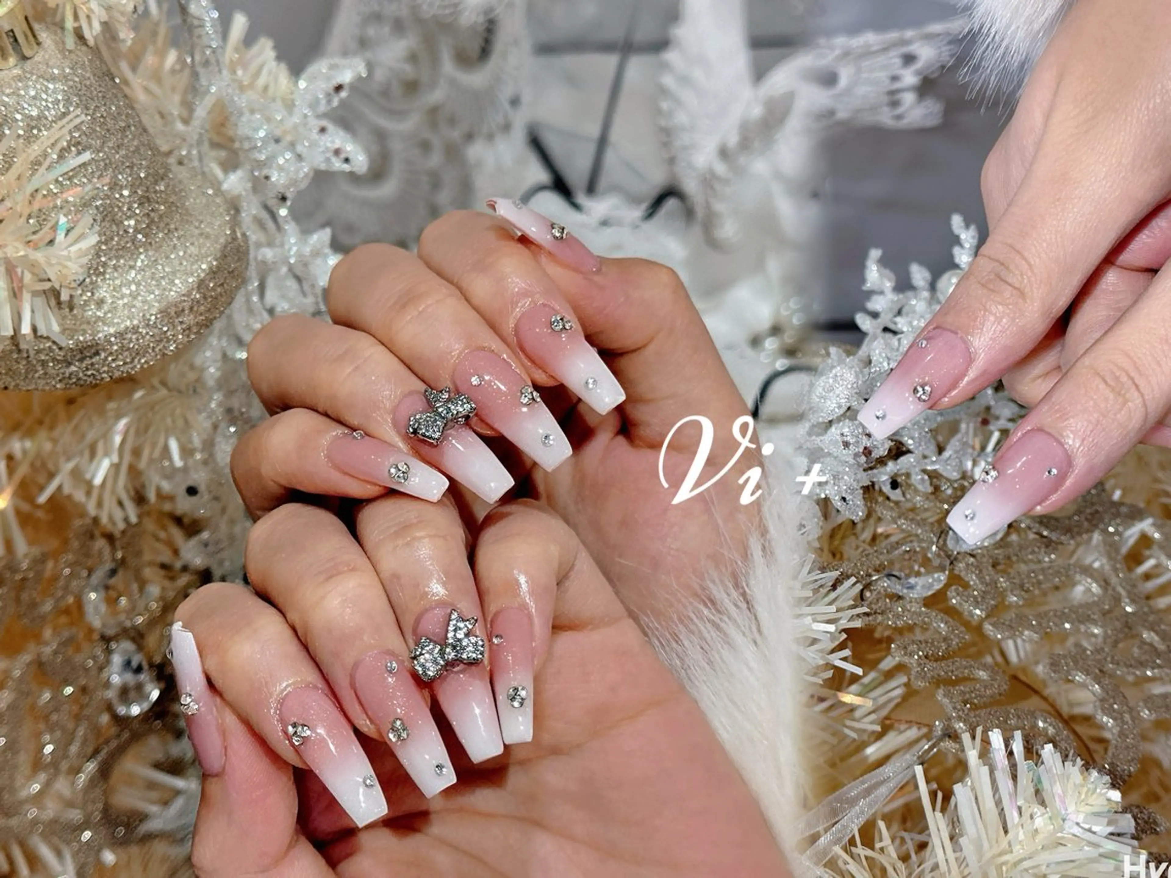 ネイル ハンドネイル ✨Nailsalon Vi+✨のネイルデザイン