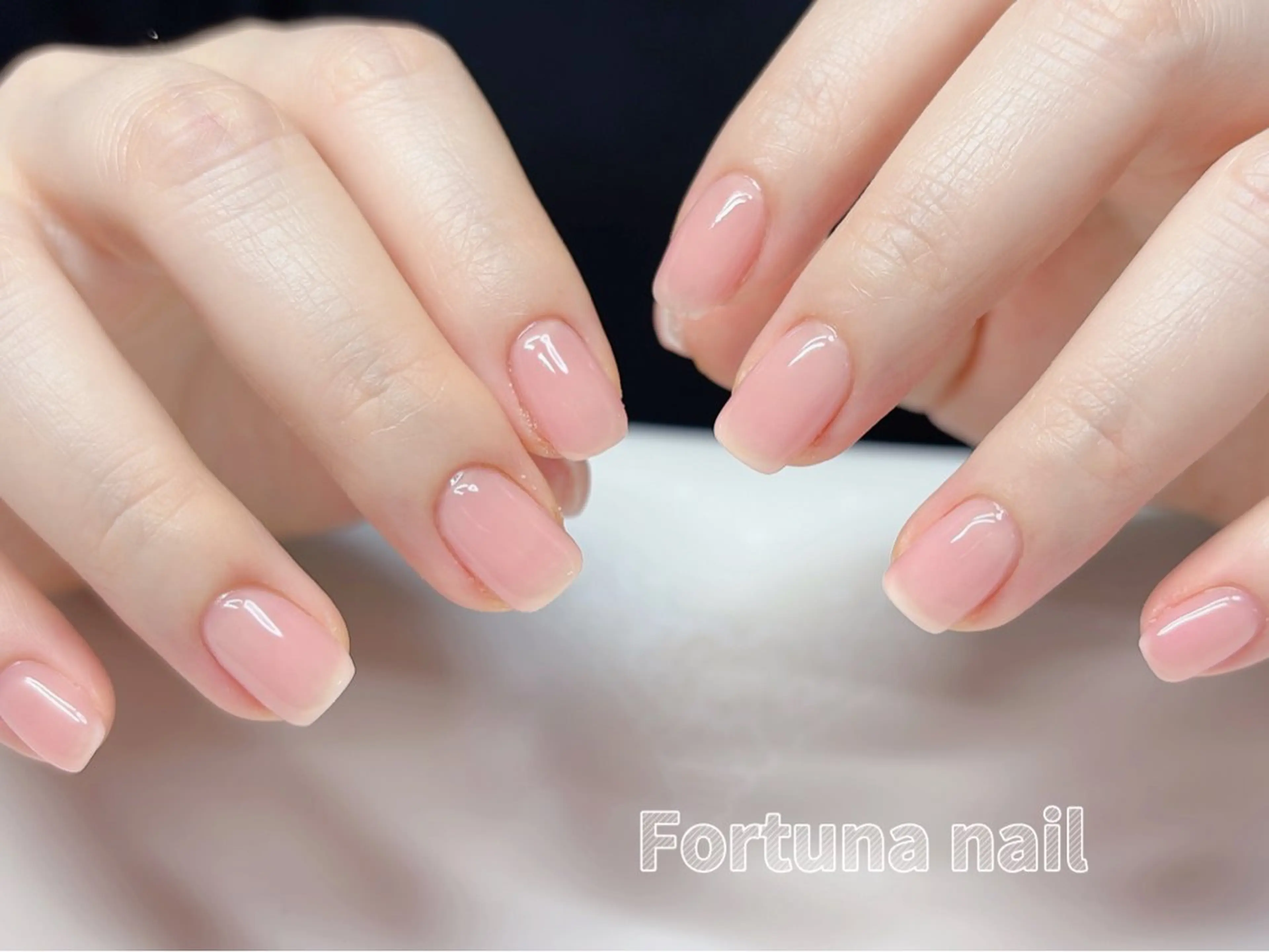 ネイル ハンドネイル Nail •Head スパFortunaのネイルデザイン