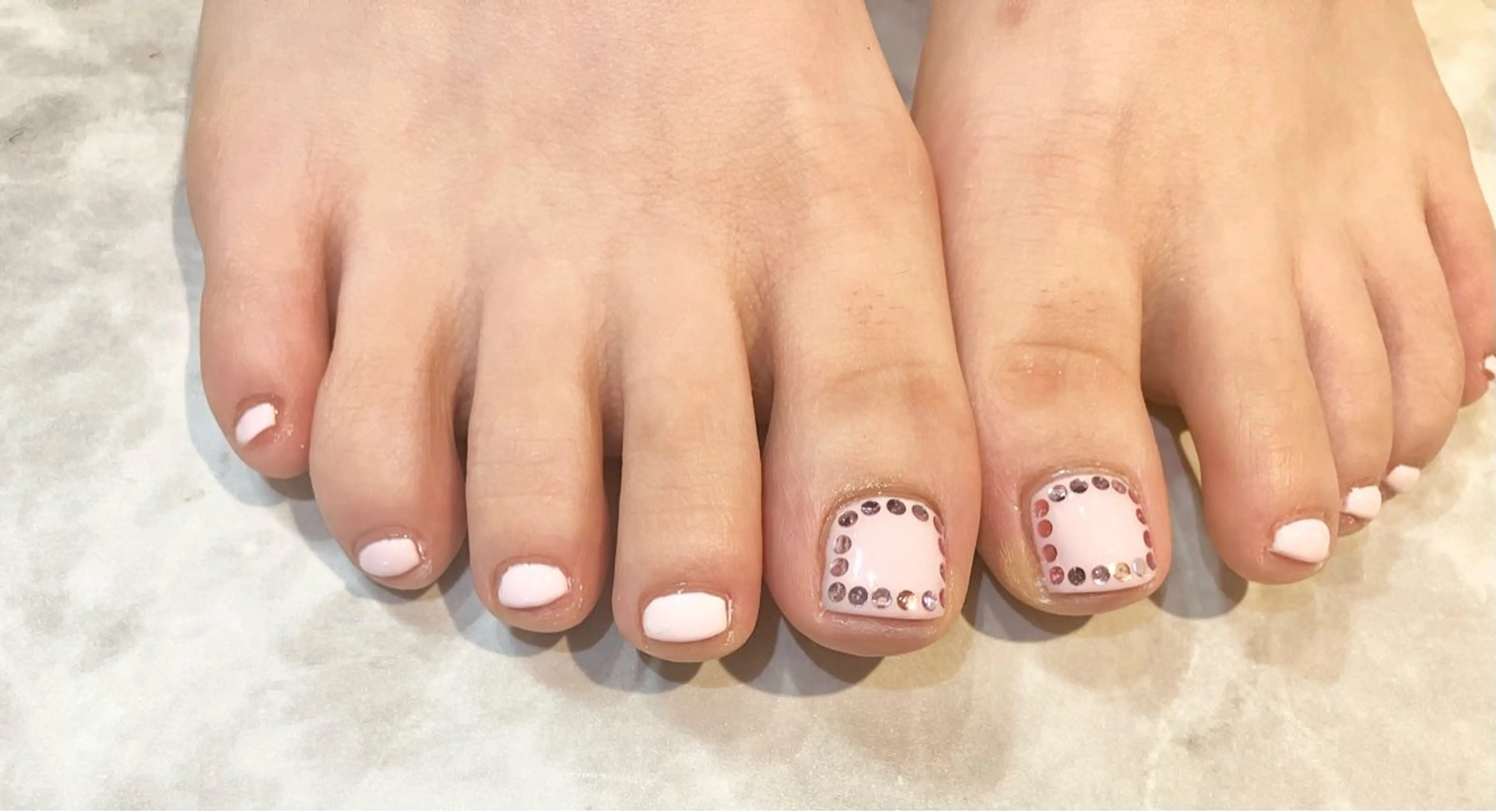 ネイル Rich to 半田店所属・rich to 内田のネイルデザイン