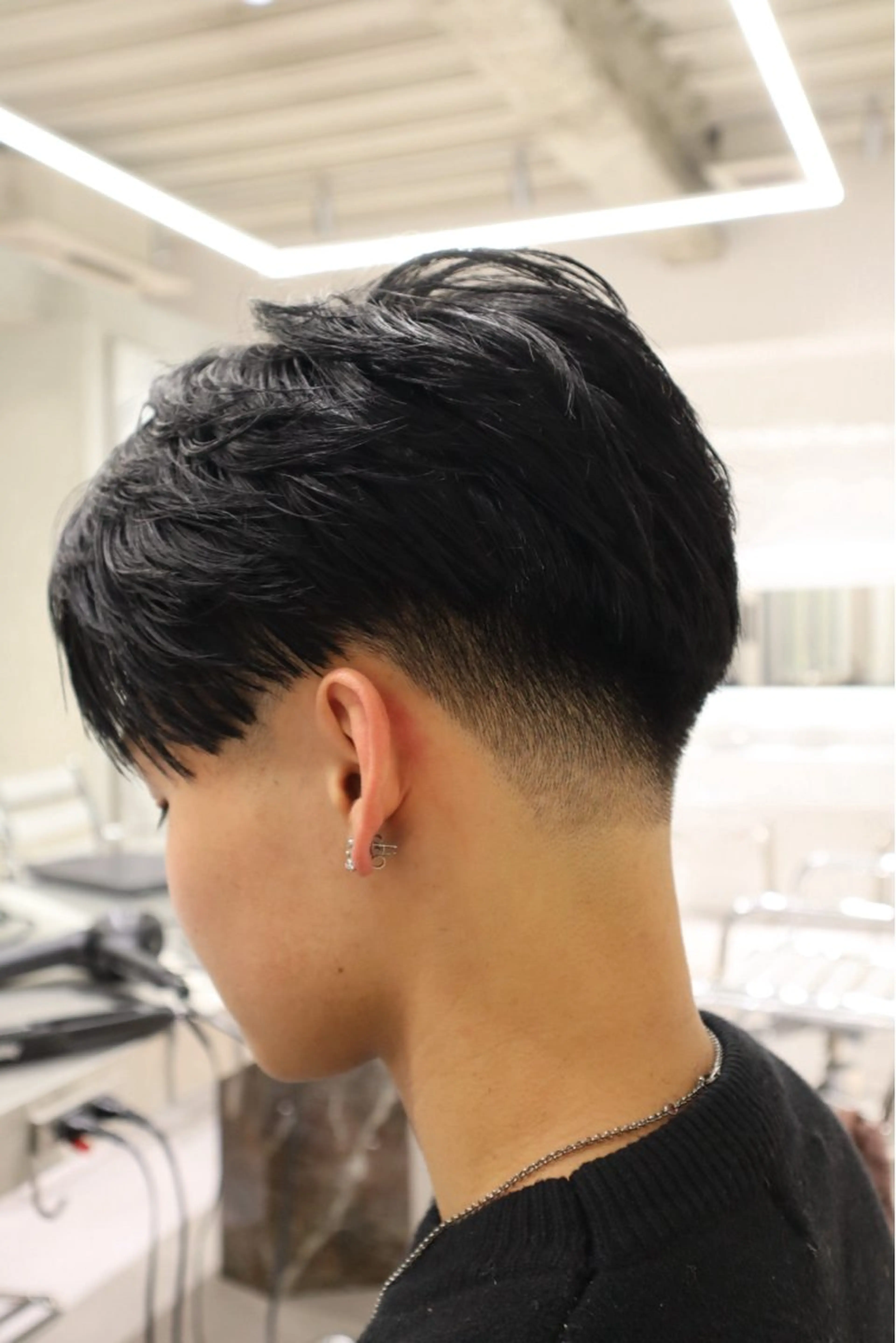 ショート パーマ メンズ カット パーマ トリートメント ヘアセット メンズ特化   西野 晴紀のヘアスタイル