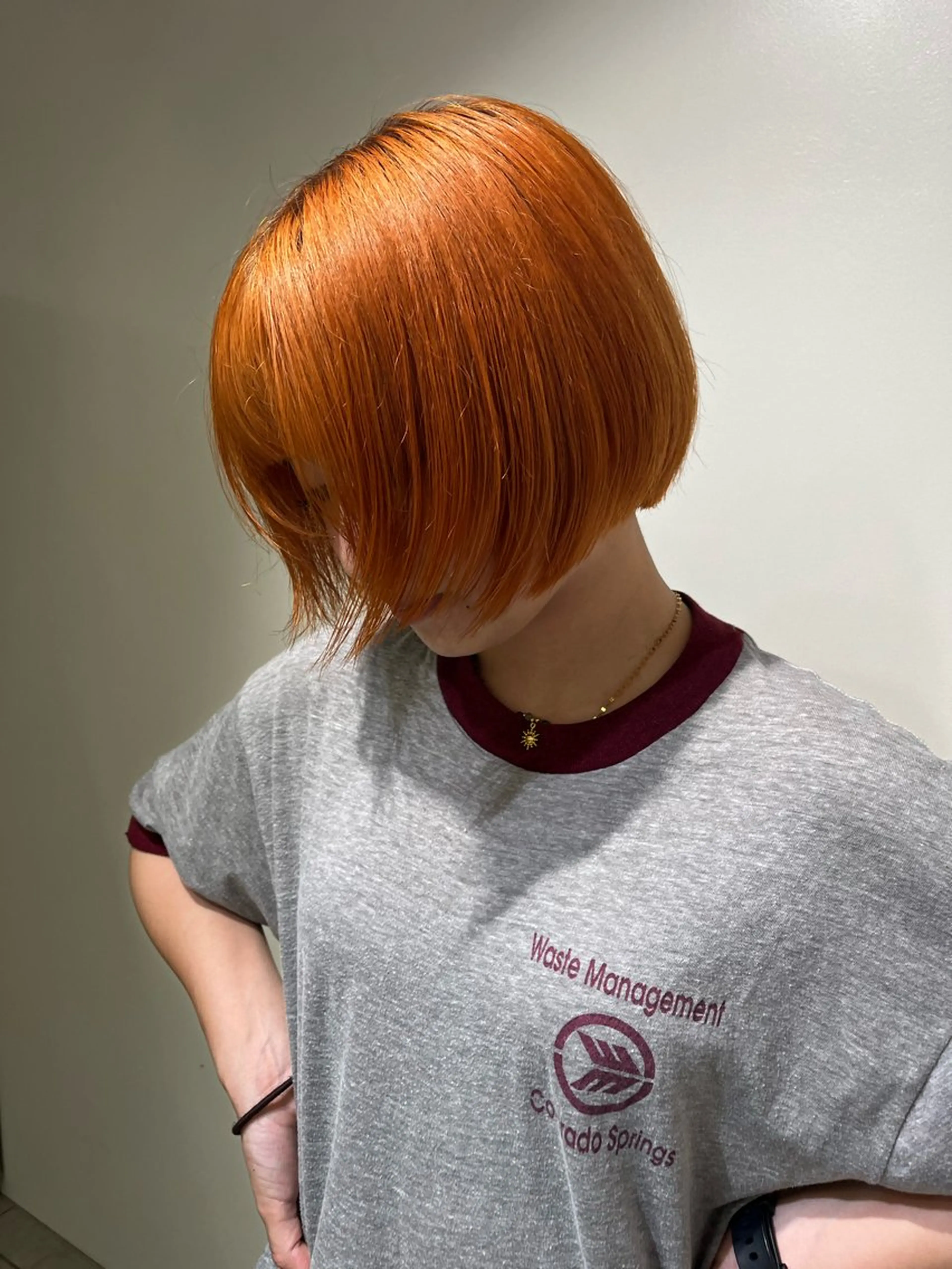 ショート カラー miwa Yuma /ブリーチ、パーマのヘアスタイル