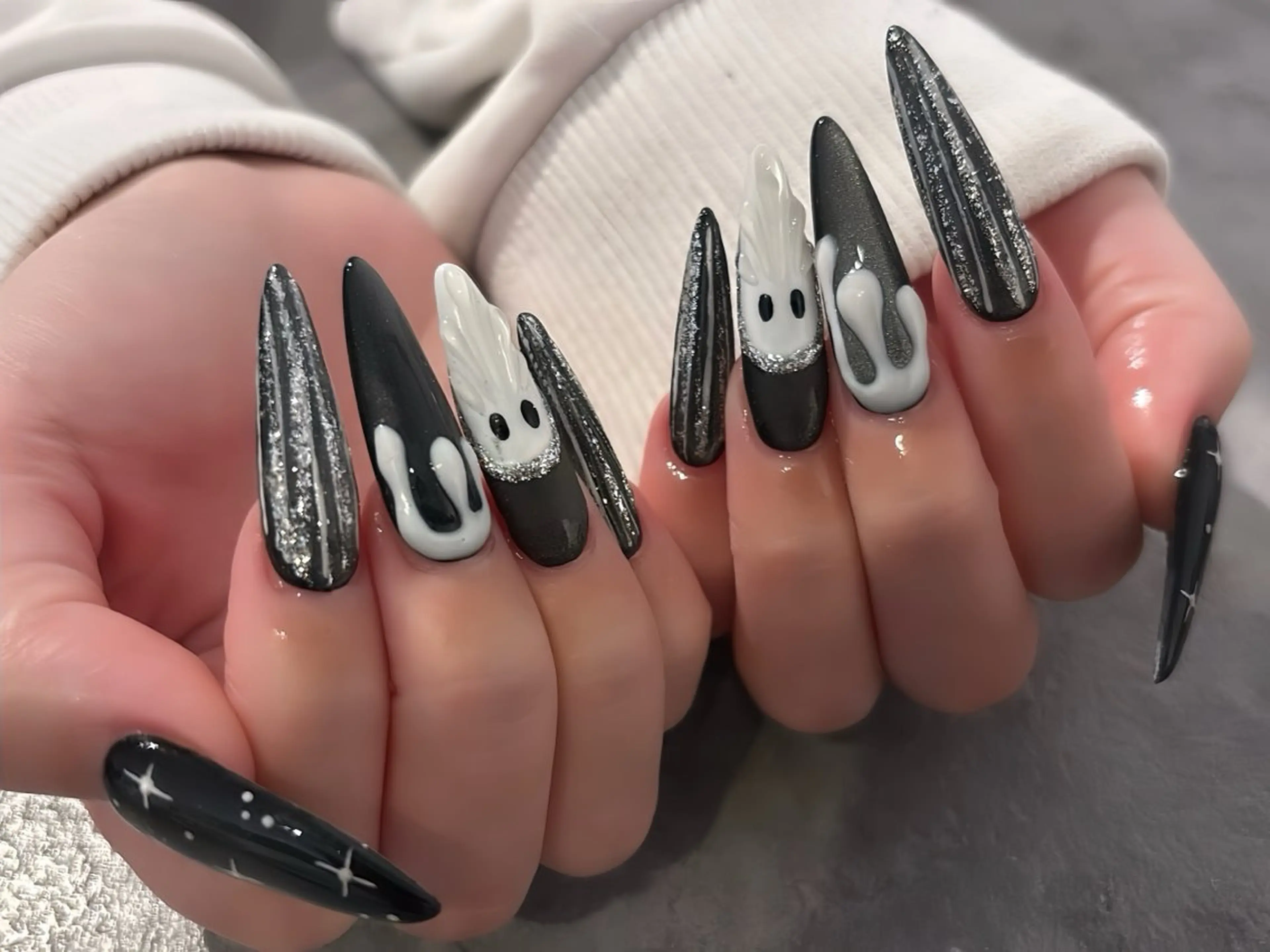 ネイル チークネイル フレンチネイル ガラスフレンチ グラデーション キラキラネイル ハンドネイル Rin Nail所属・Rin Nailのネイルデザイン