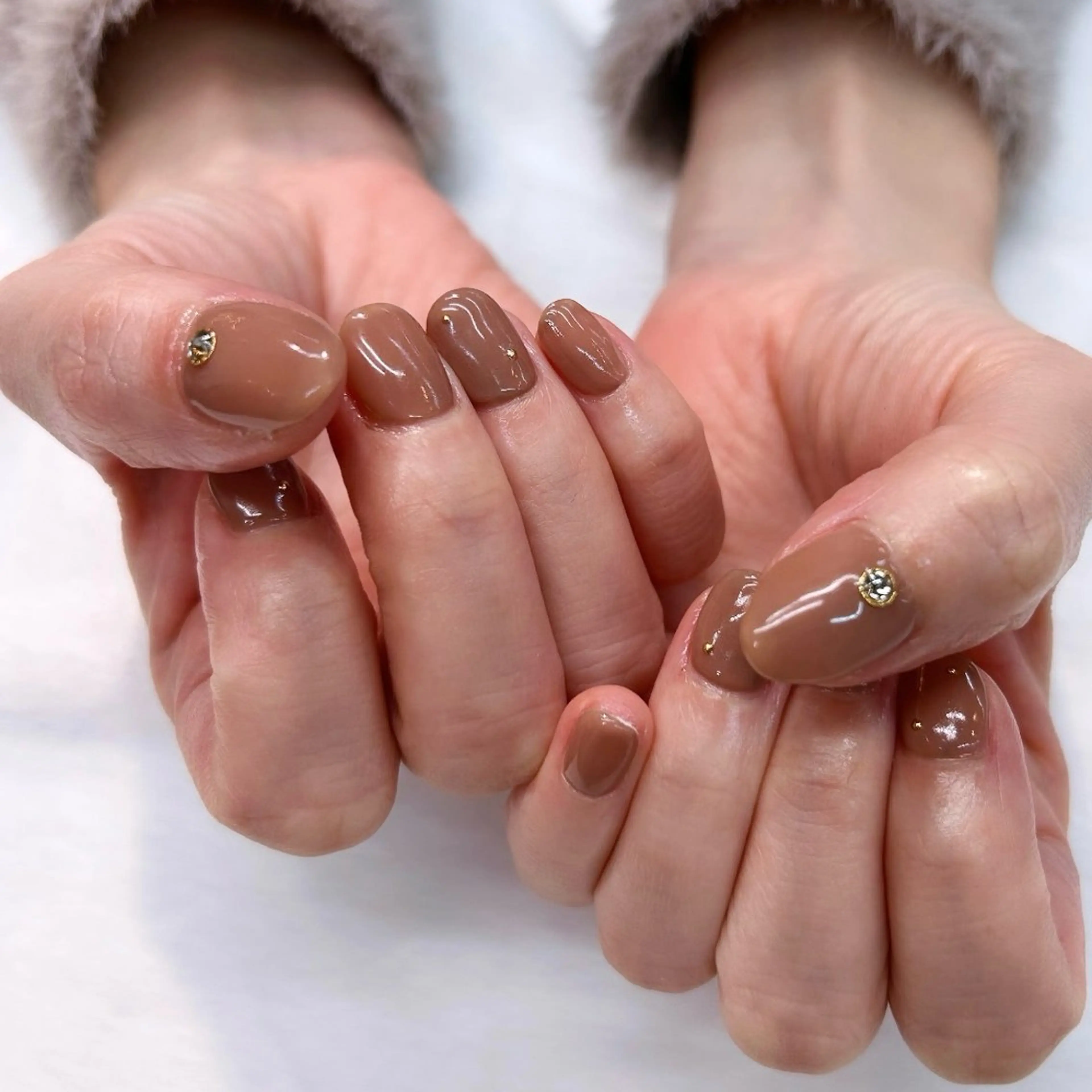 ネイル ブラウン 狭間 GRANBEAUTYのネイルデザイン