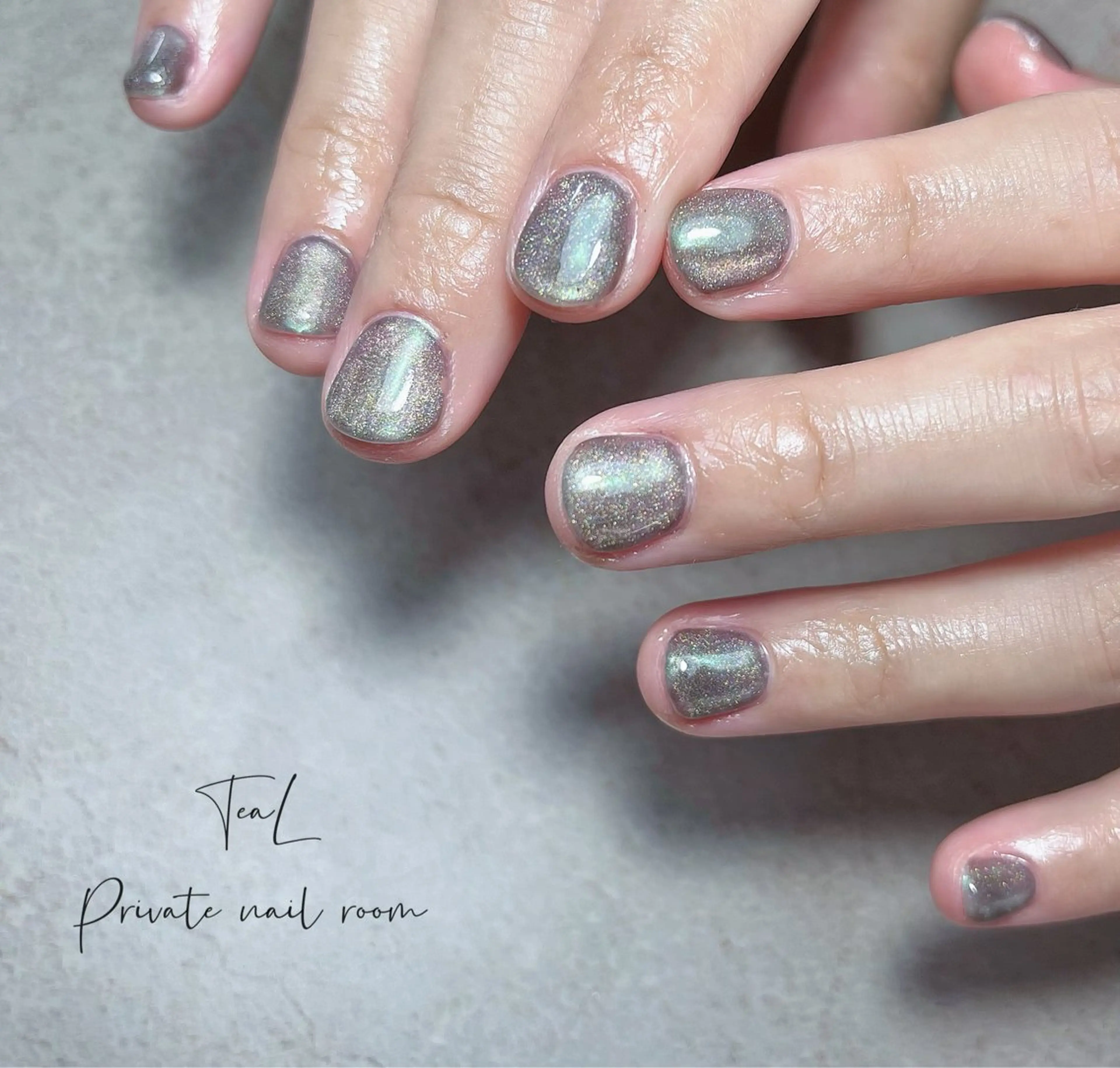 ネイル マグネットネイル ワンカラーネイル ハンドネイル TeaL nailのネイルデザイン