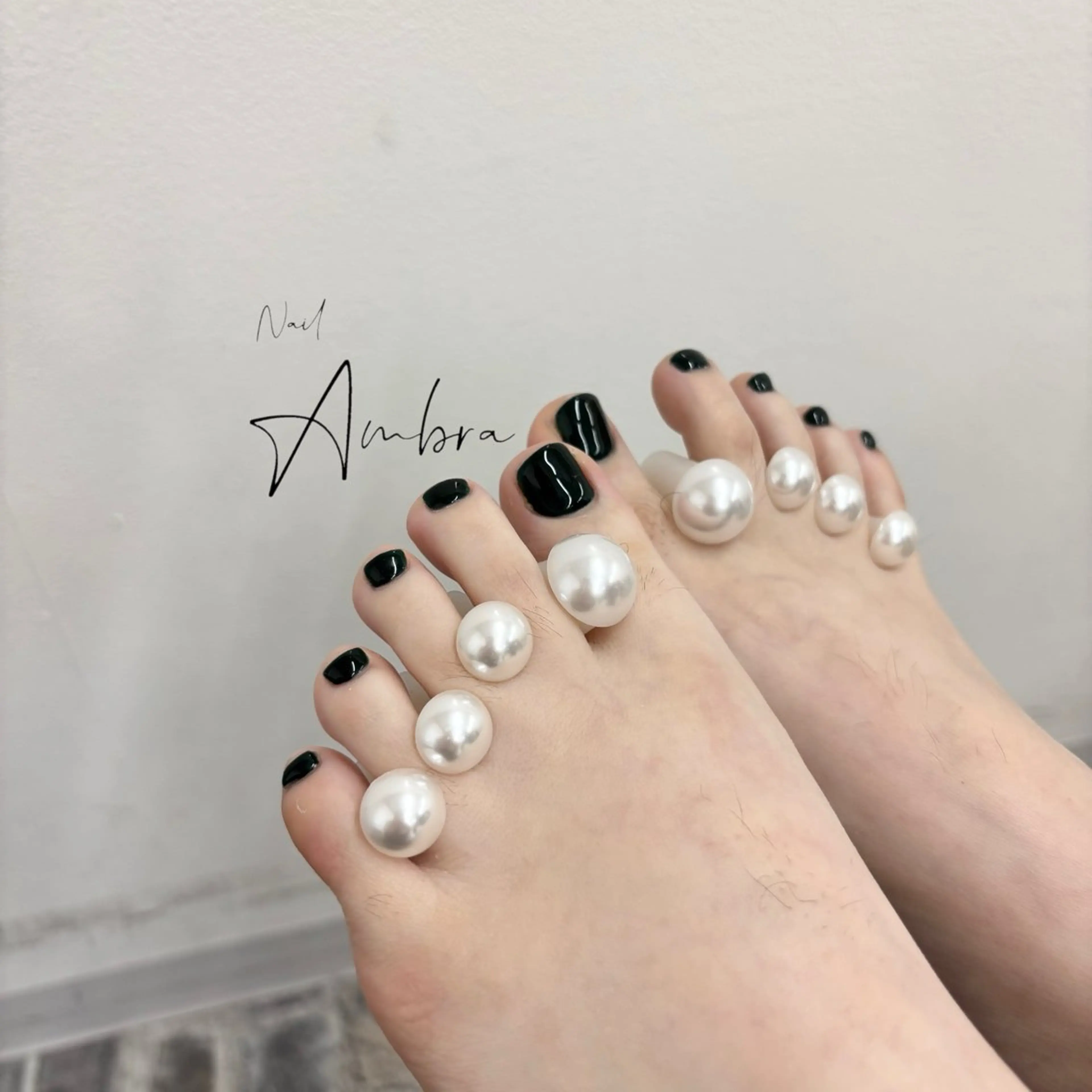 ネイル グリーン ワンカラーネイル フットネイル Nail Ambra 天王寺店所属・Nail Ambra fusaのネイルデザイン