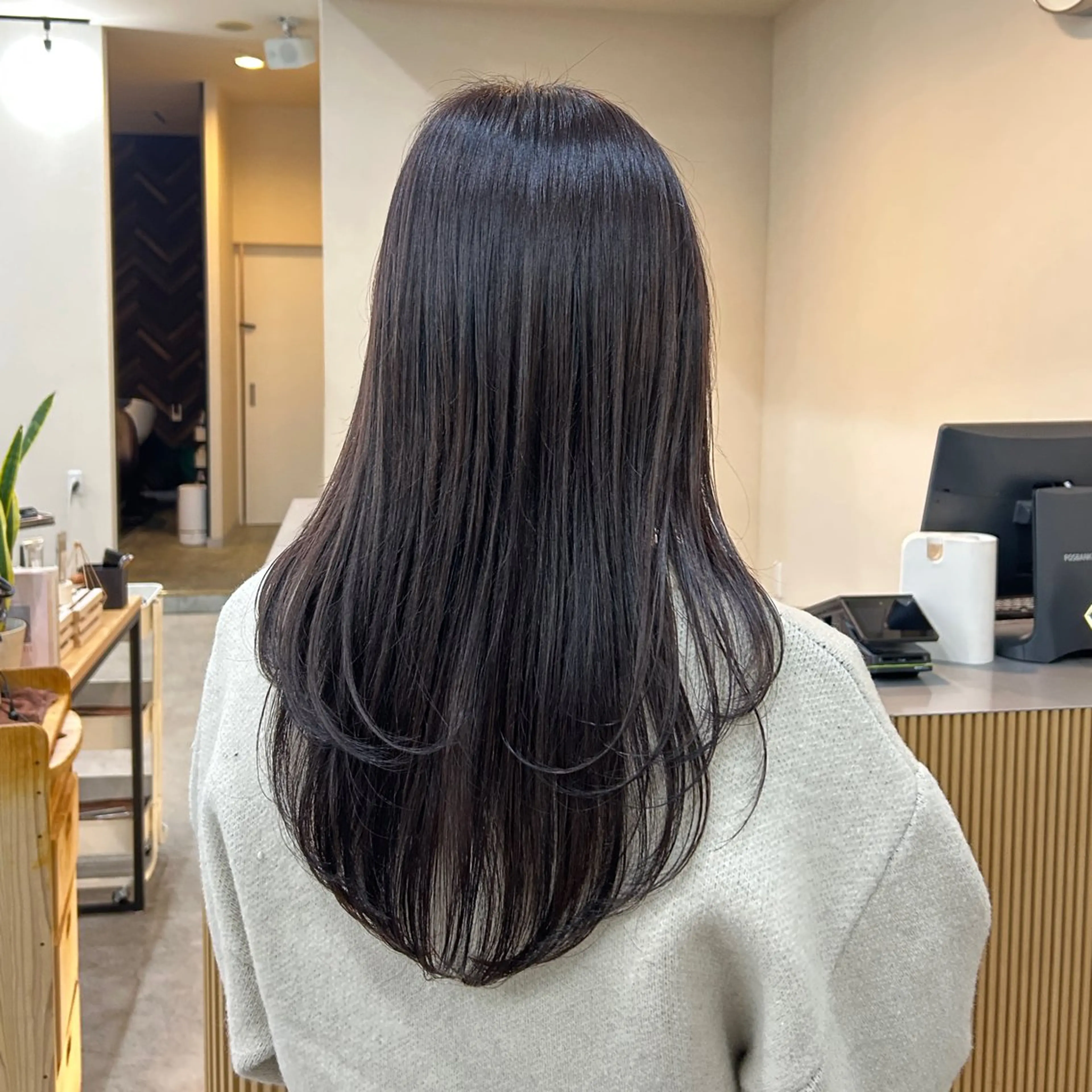 ロング カット ヘアカラー トリートメント MIDORI🌙 透明感/ベージュのヘアスタイル