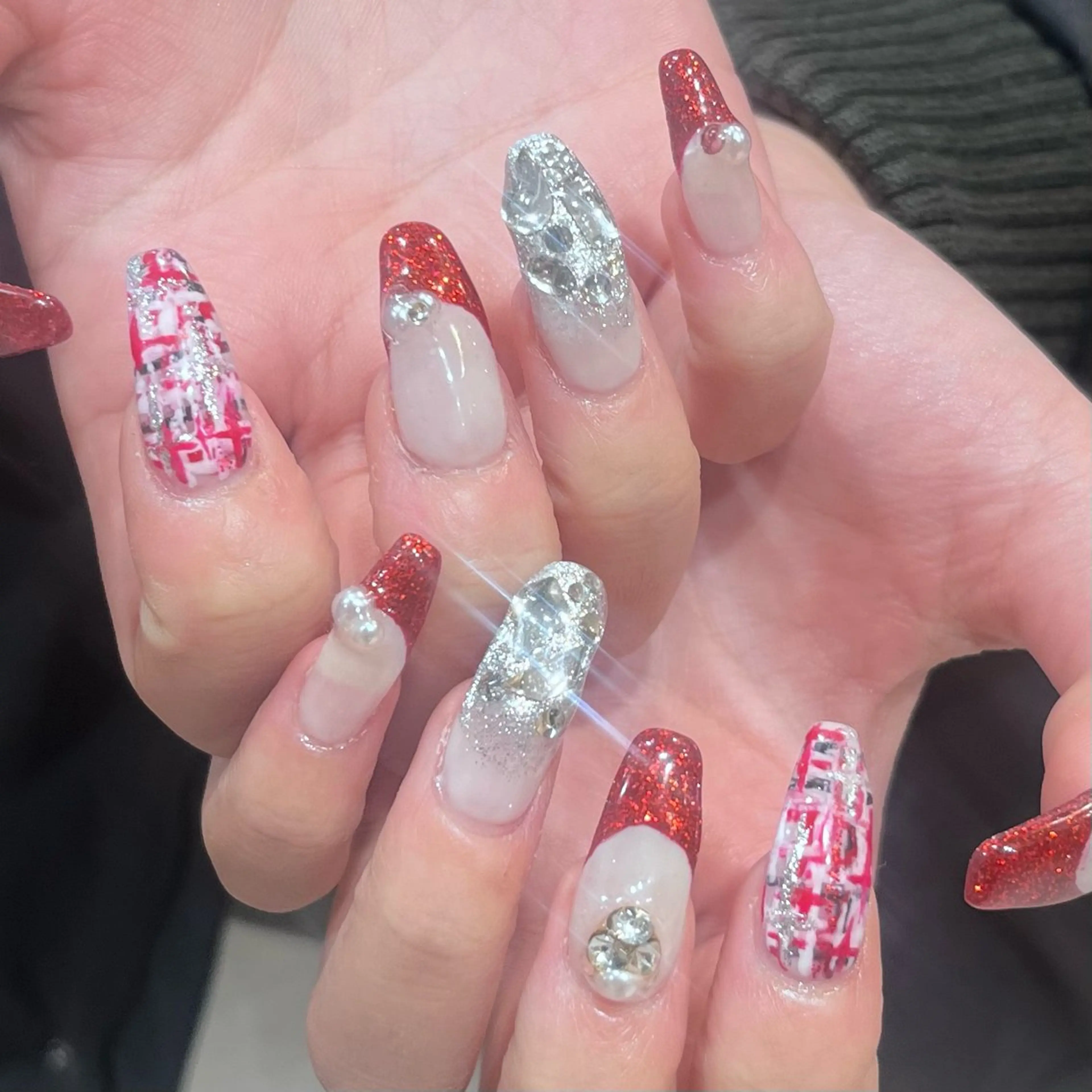 ネイル ハンドネイル 🩶レイナ🩶 color/nailのヘアスタイル