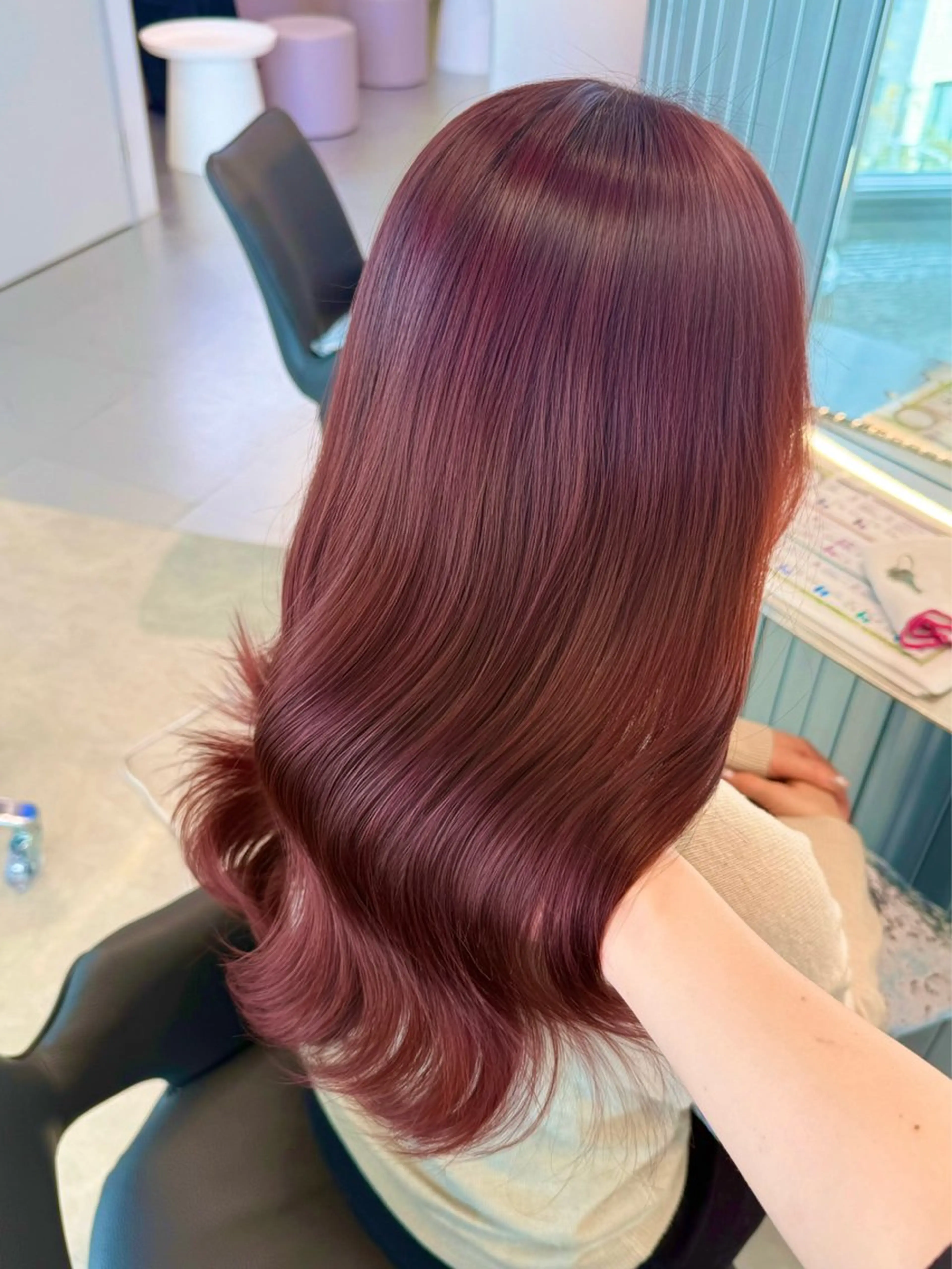 ロング ヘアカラー Xena ria 衣織/ブリーチカラーのヘアスタイル
