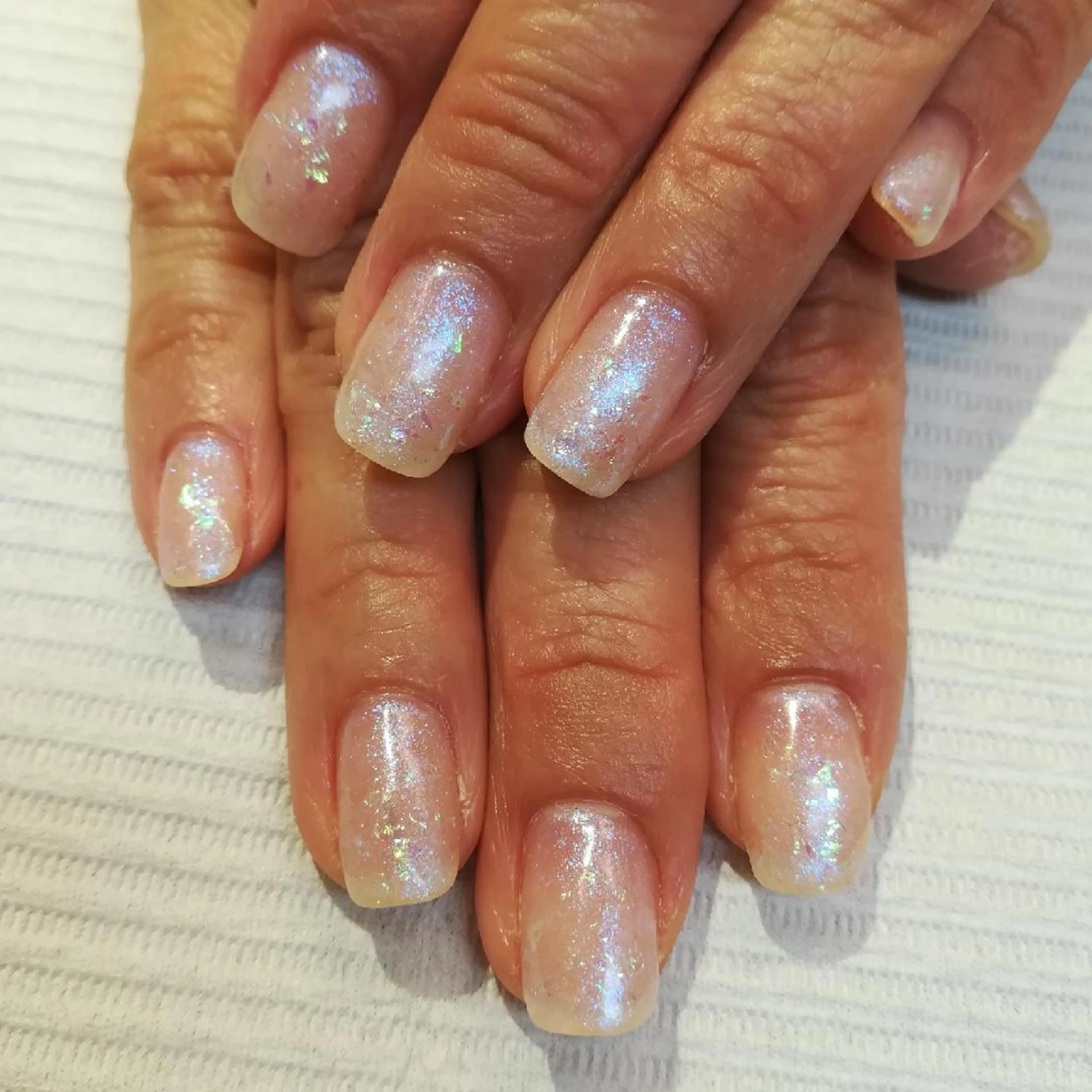 ネイル オーロラネイル ホログラムネイル ハンドネイル reve あやののネイルデザイン