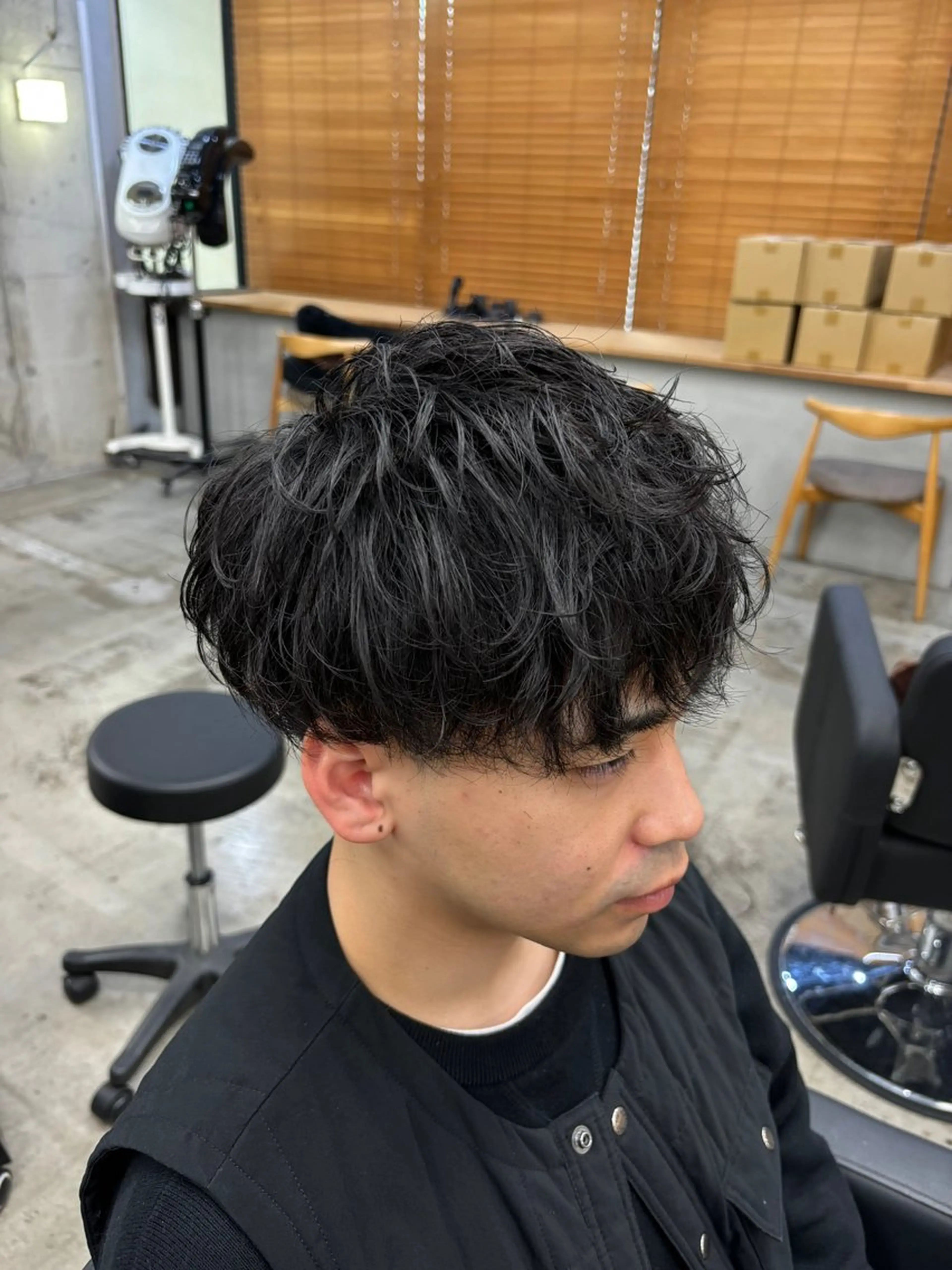 ミディアム パーマ メンズ カット パーマ mono / Manatoのヘアスタイル