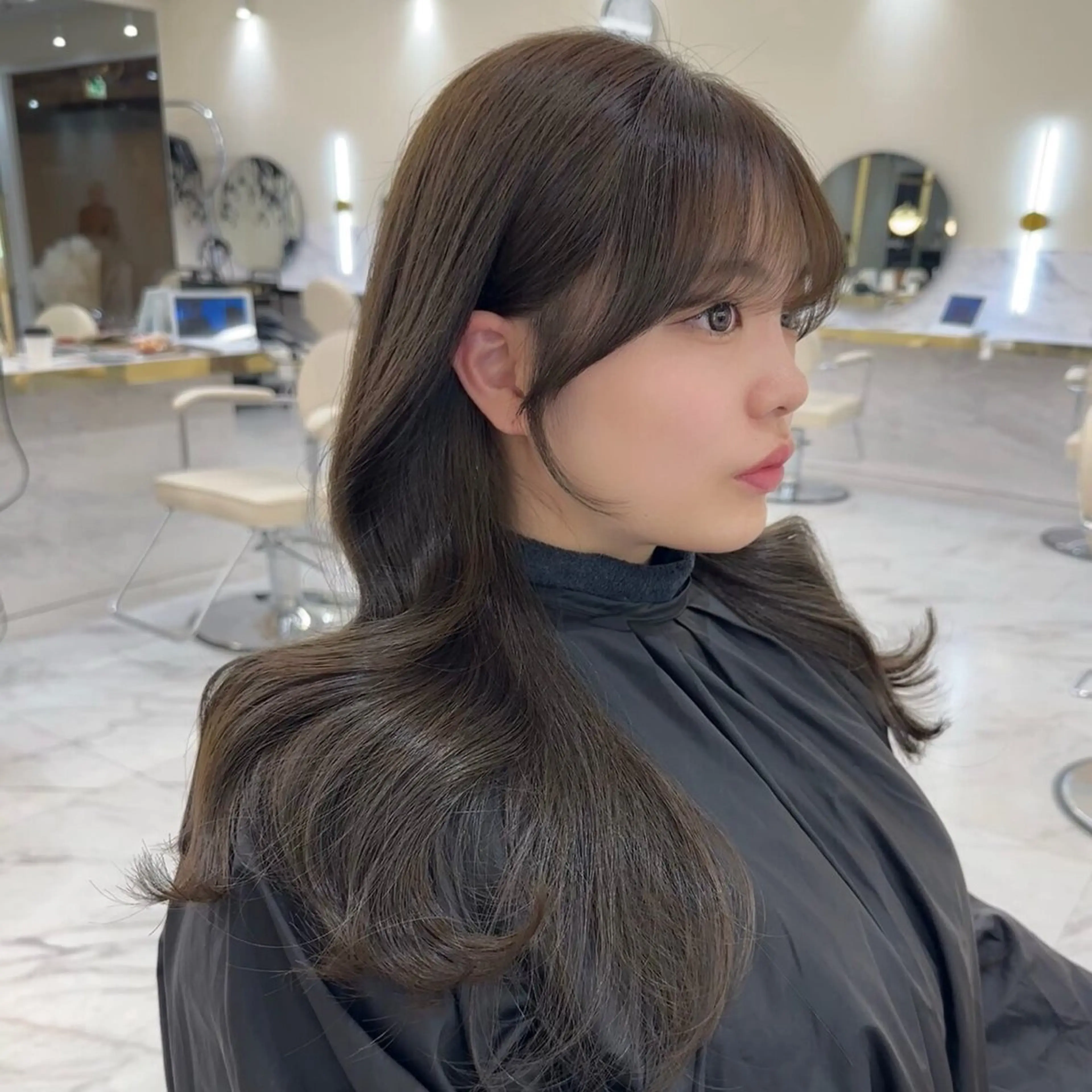 ロング カラー ブラウンカラー 透明感カラー グレージュ オリーブカラー ピンクカラー カット ヘアカラー CHAINON CENTREのヘアスタイル