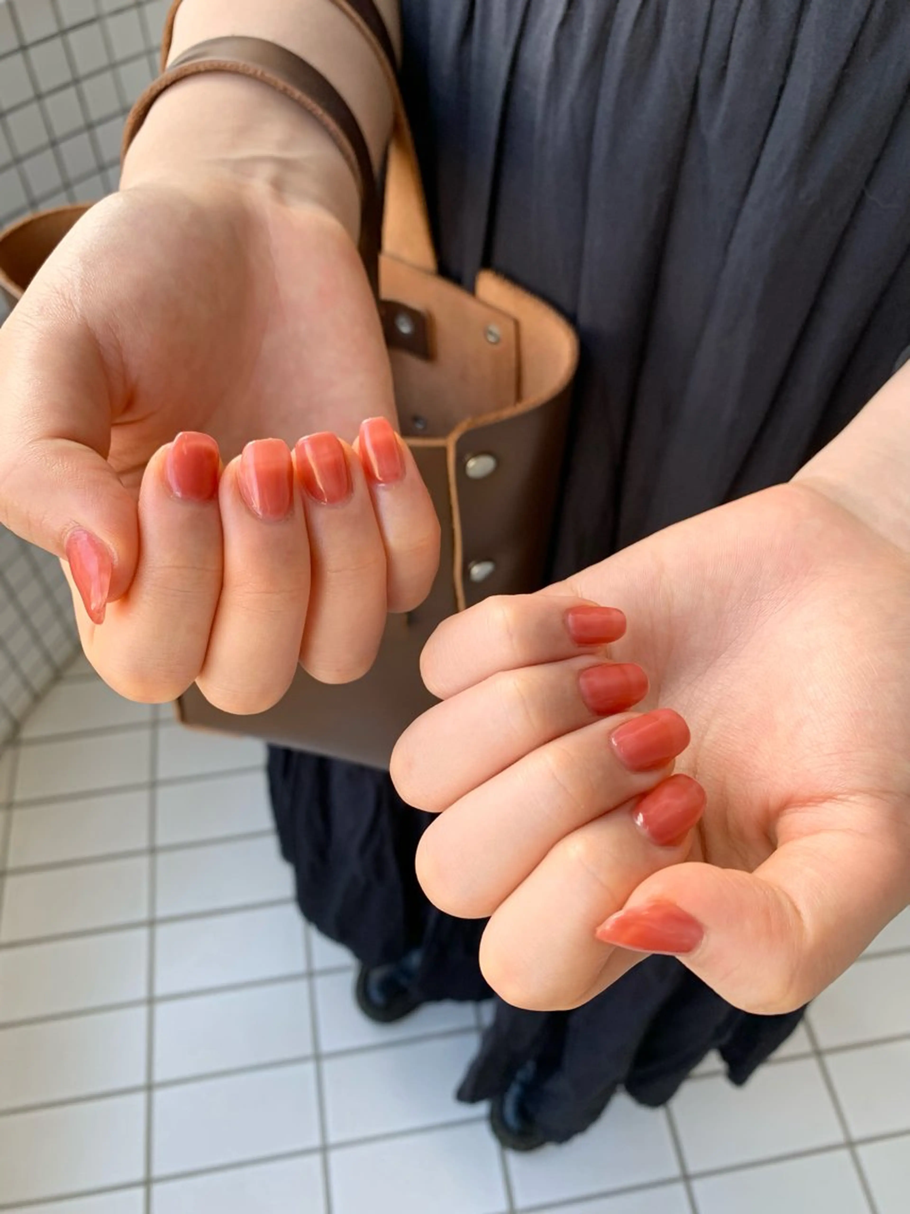 ネイル 氷ネイル・うるうるネイル ワンカラーネイル ハンドネイル N.barber / koderaのネイルデザイン