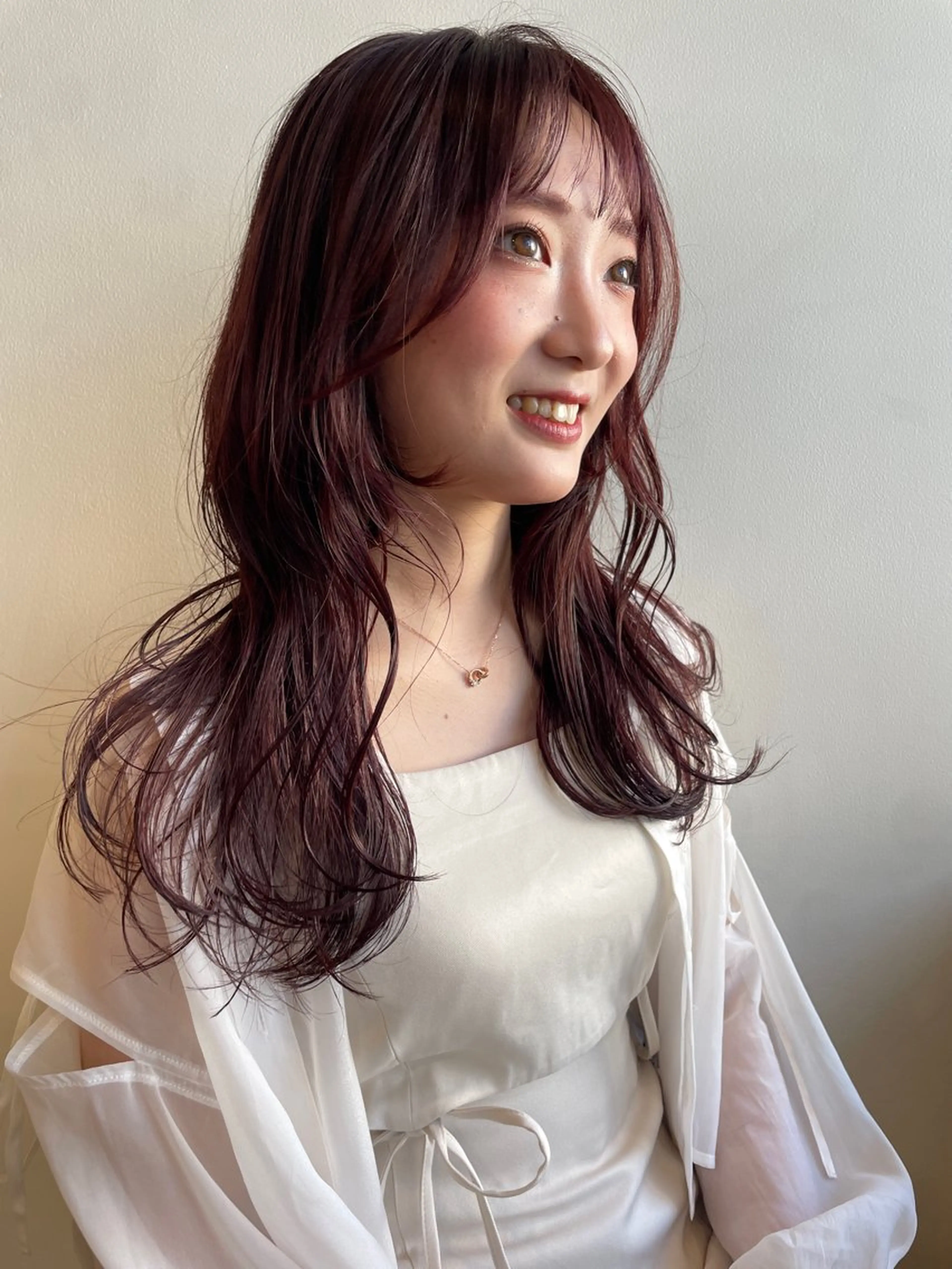 ミディアム カラー ラベンダーカラー ラベンダーピンク ピンクカラー カット ヘアカラー トリートメント レイヤー／似合わせ TAKUYAのヘアスタイル