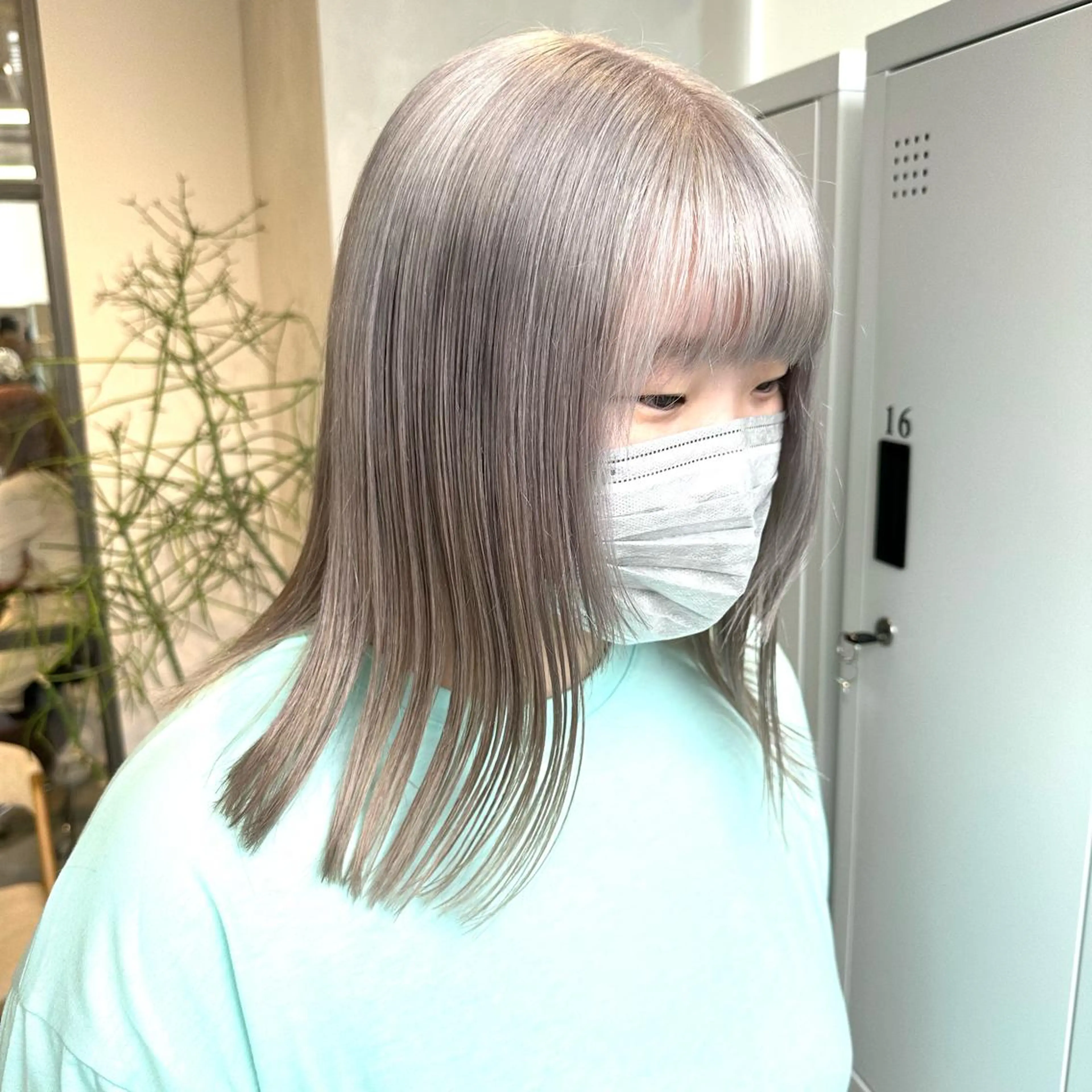 ミディアム カラー カット ヘアカラー トリートメント デザインカラー/パー マ🦖外岡咲希🦖のヘアスタイル