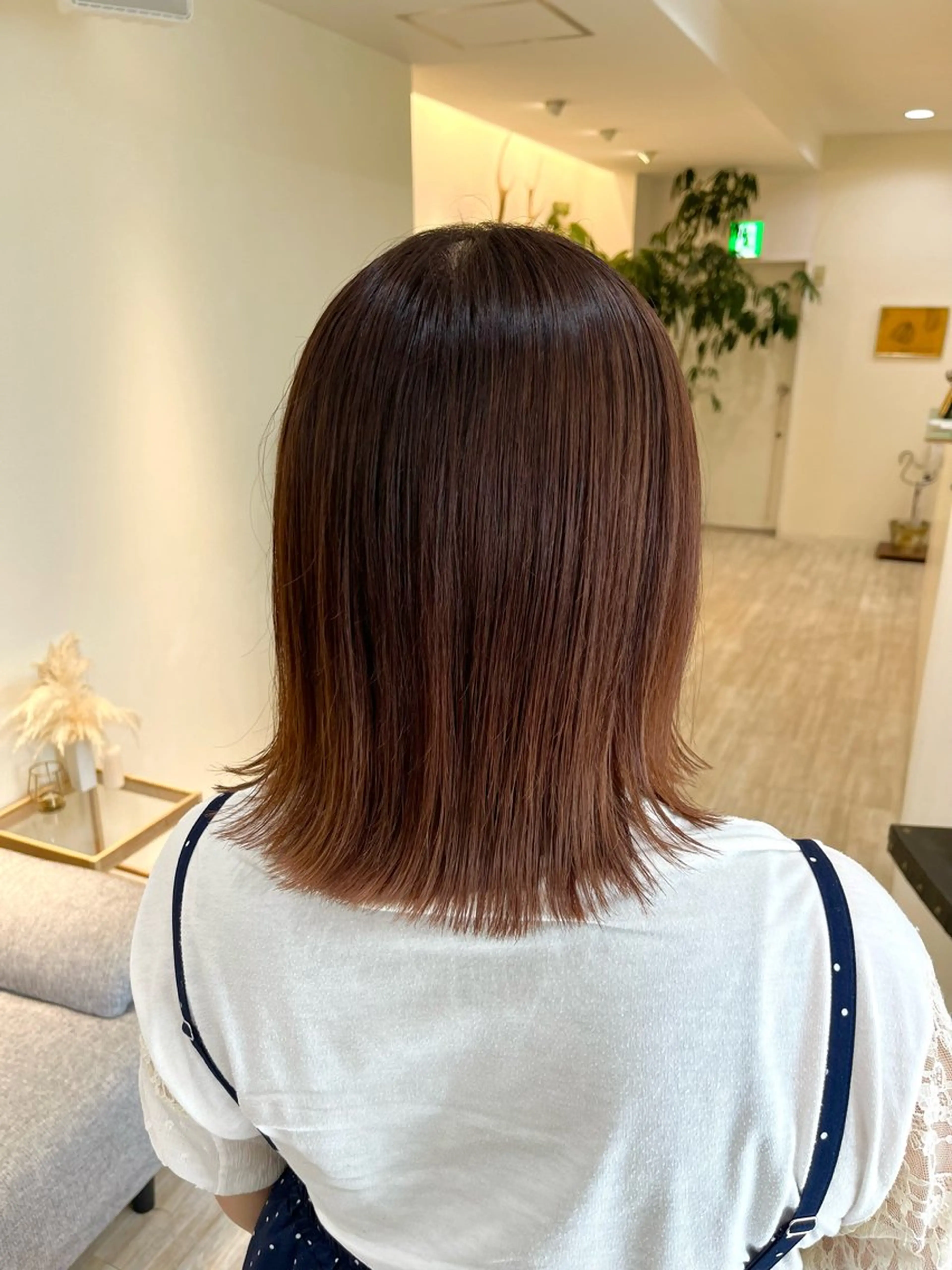 ミディアム カラー パーマ ヘアカラー 縮毛矯正 つぼみ/パーマ ／レイヤー／ボブのヘアスタイル