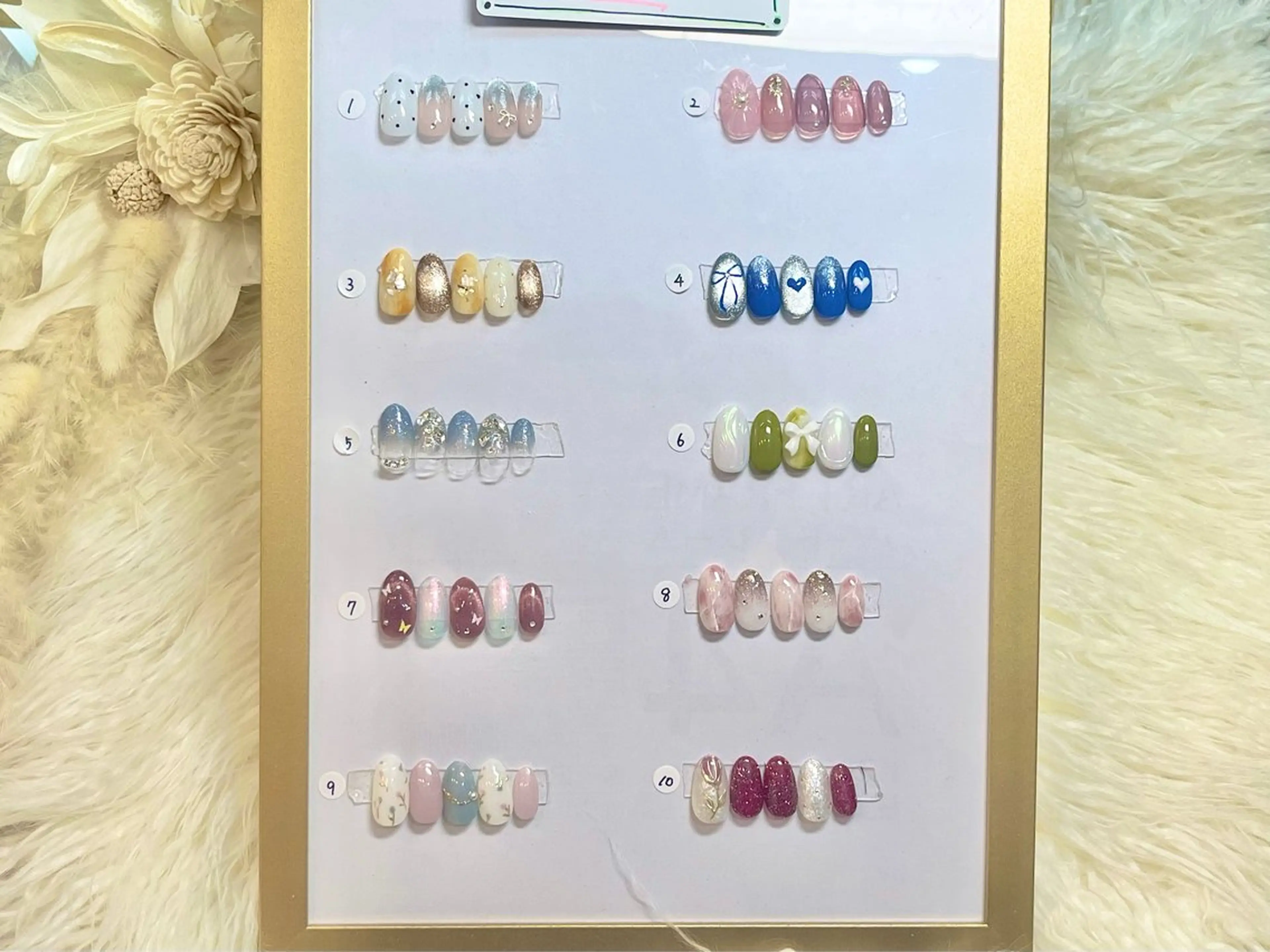 ネイル ハンドネイル Queen nail 北堀江 ASUKAのネイルデザイン