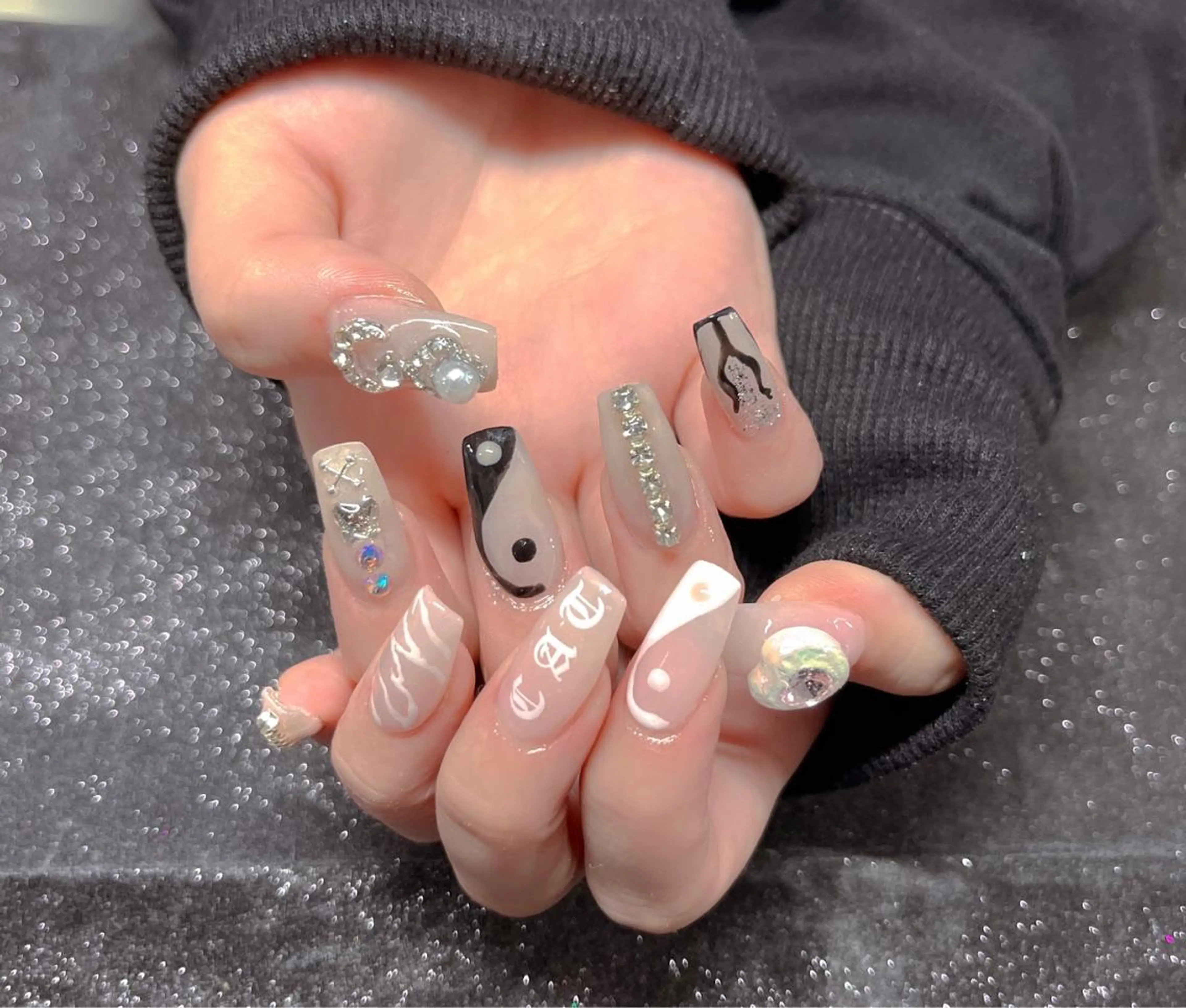 ネイル ハンドネイル ༺༒T&K nail ༒༻のネイルデザイン