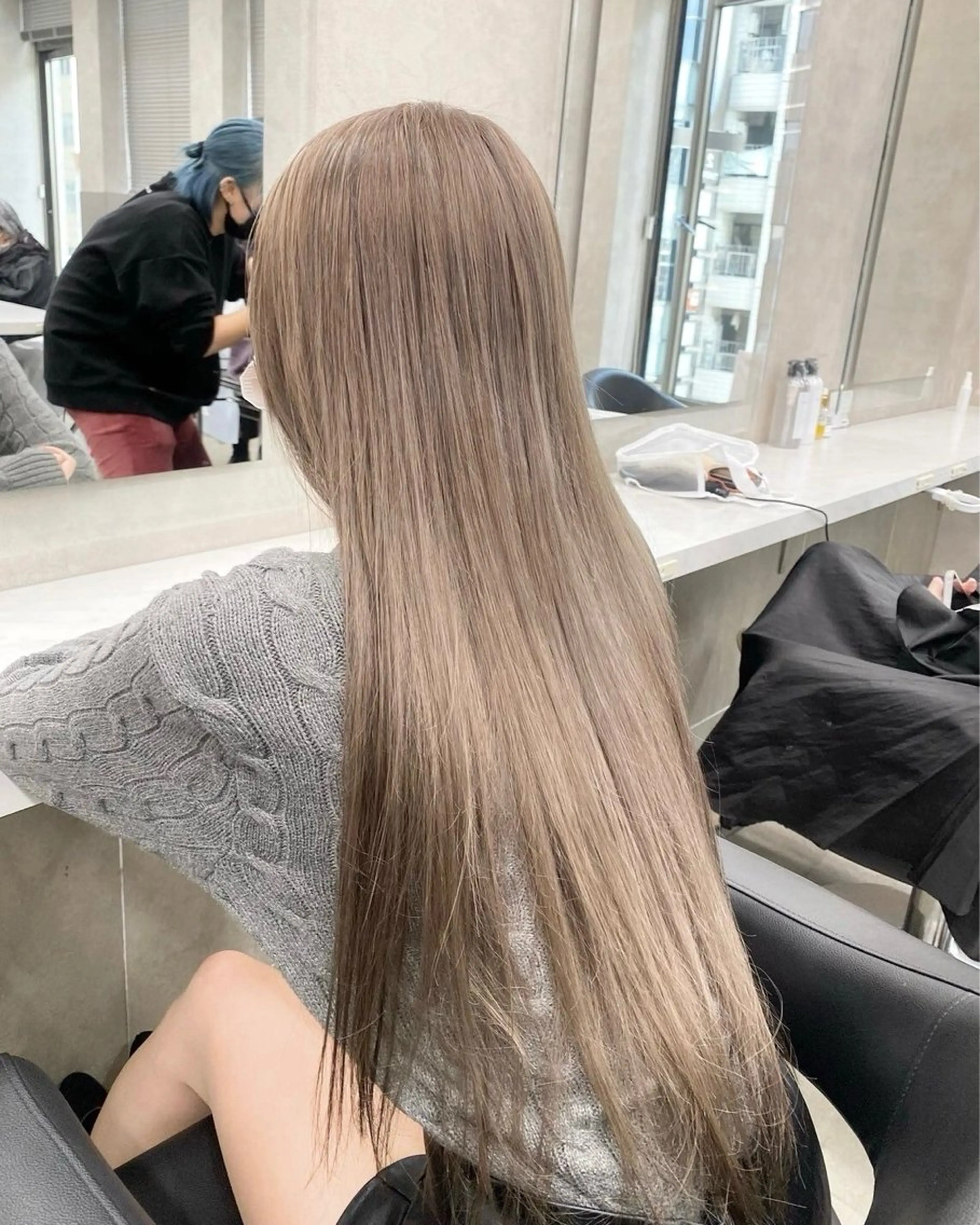 ロング 似合わせ艶カラー🪽 ひかる🪽🩶のヘアスタイル
