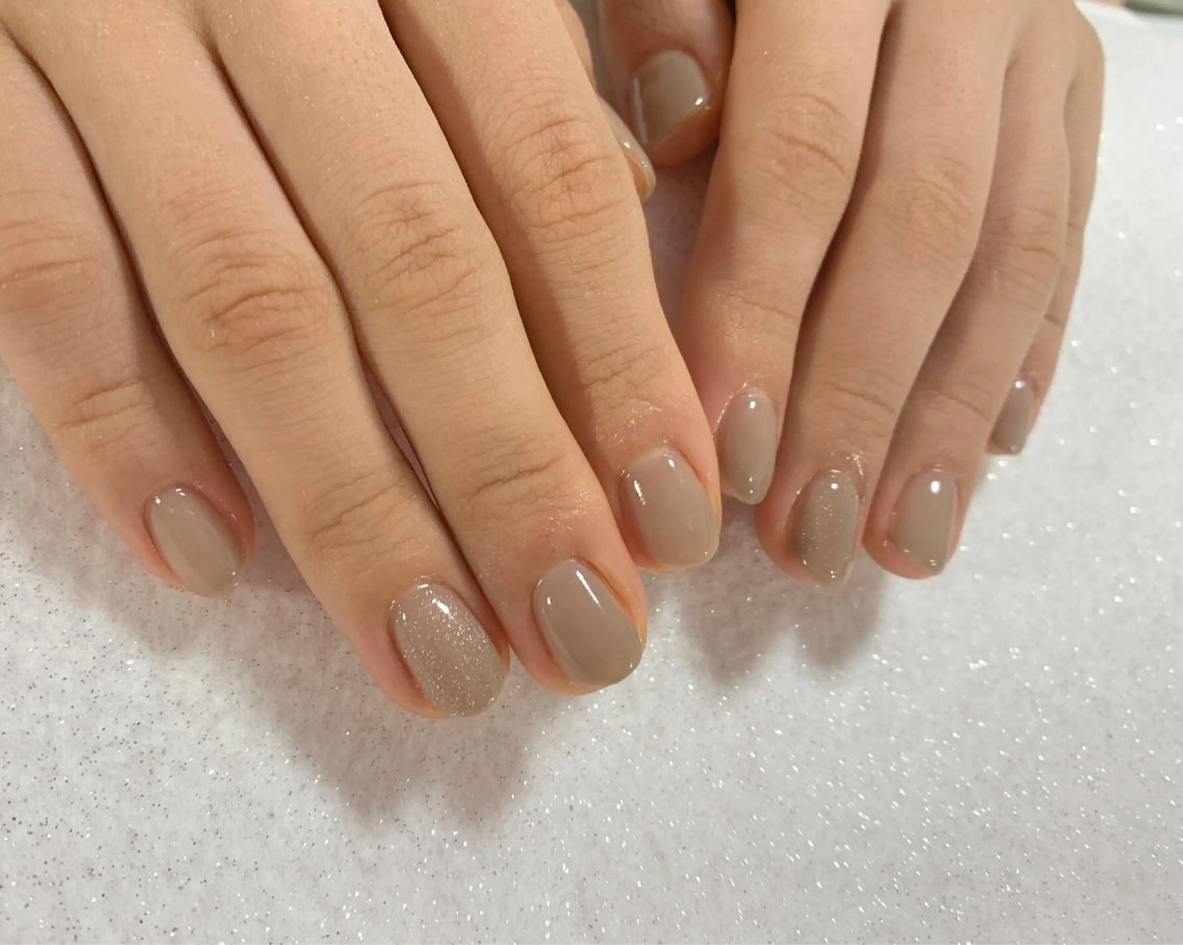 ネイル マグネットネイル ハンドネイル 手塚 里奈のネイルデザイン