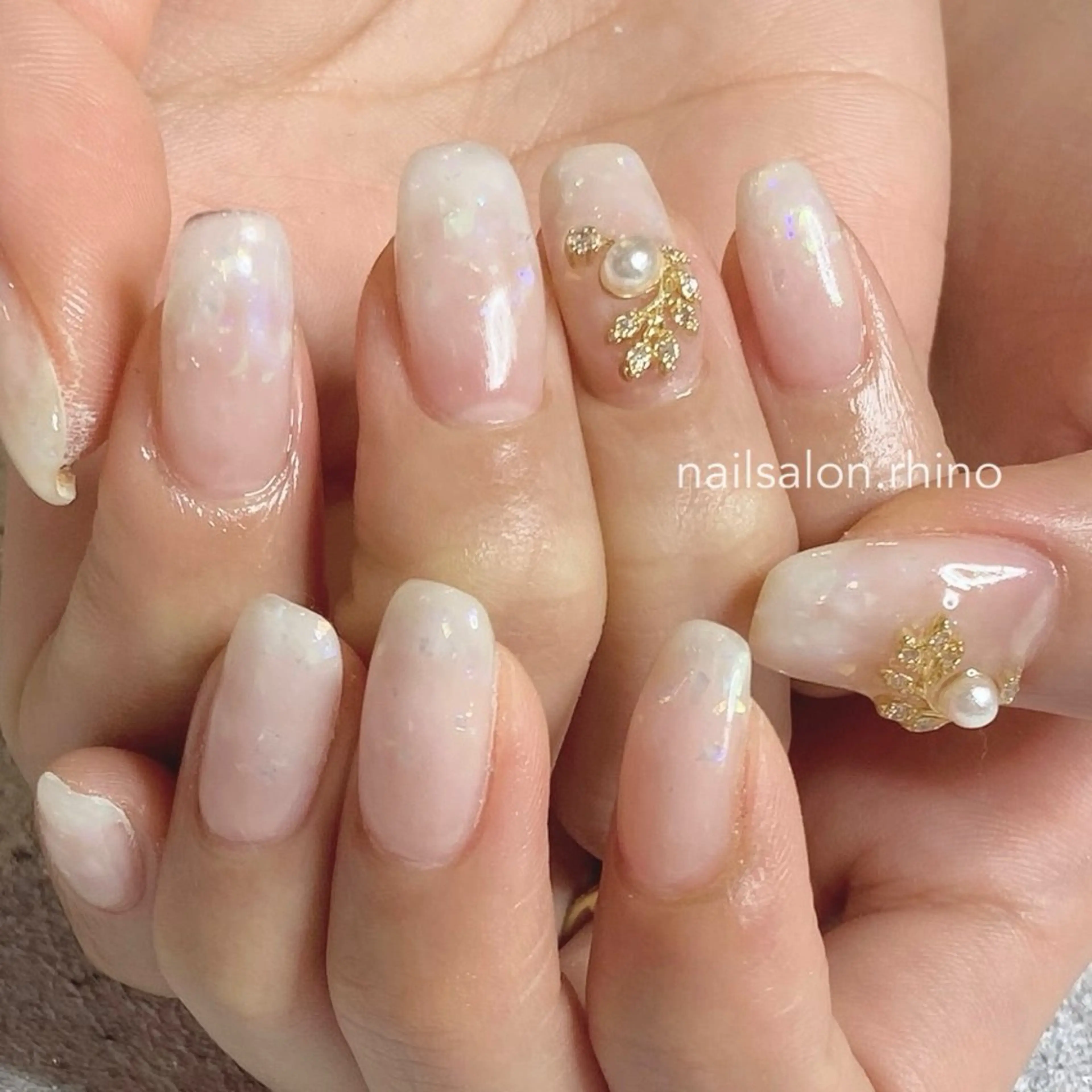 ネイル ハンドネイル nail salon Rhino (ライナ)所属・平尾ネイルサロン ライナのネイルデザイン