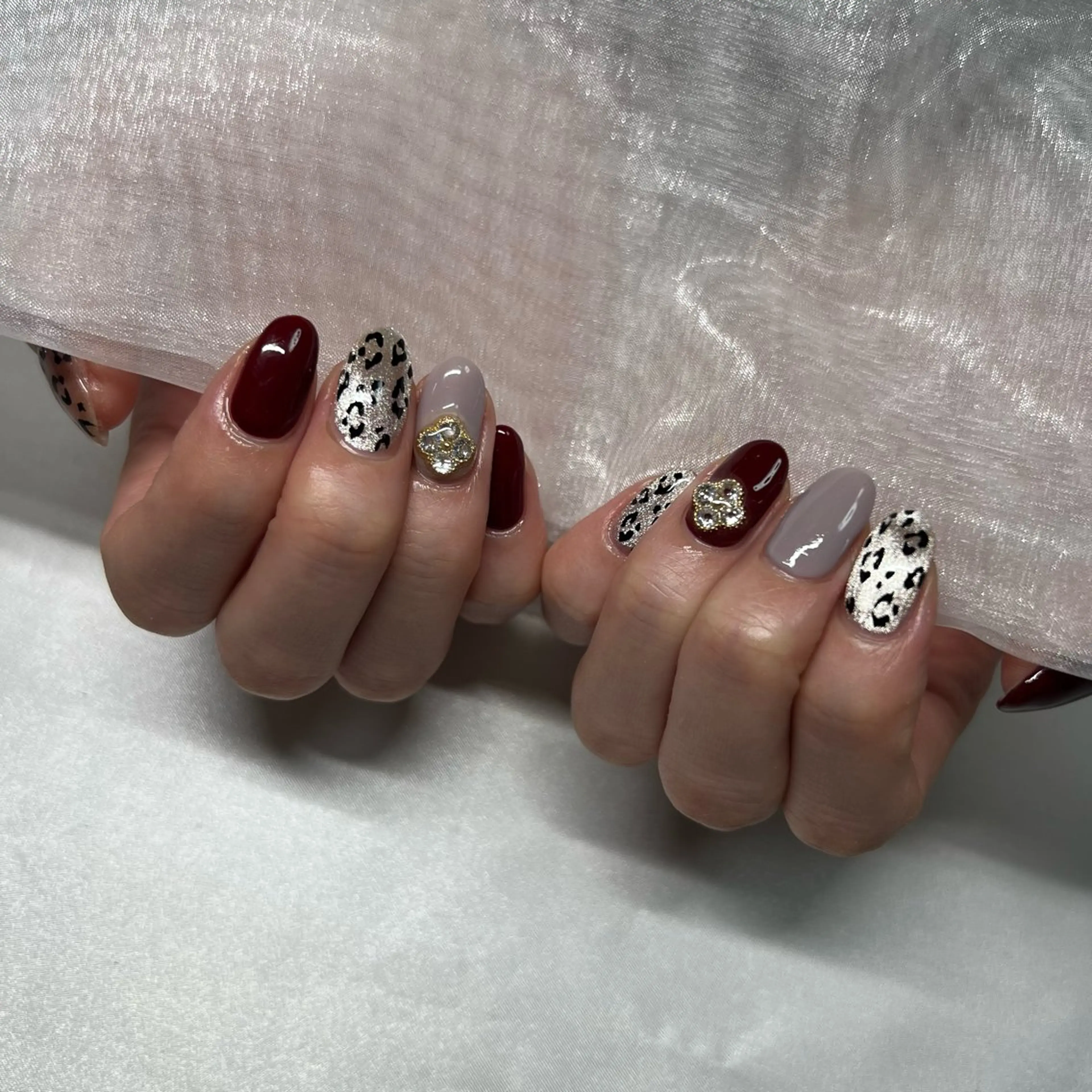 ネイル ジェルネイル 韓国ネイル ラメ(グリッター) マグネットネイル ミラーネイル ハンドネイル -nail salon-Reward所属・nail salon Rewardのネイルデザイン