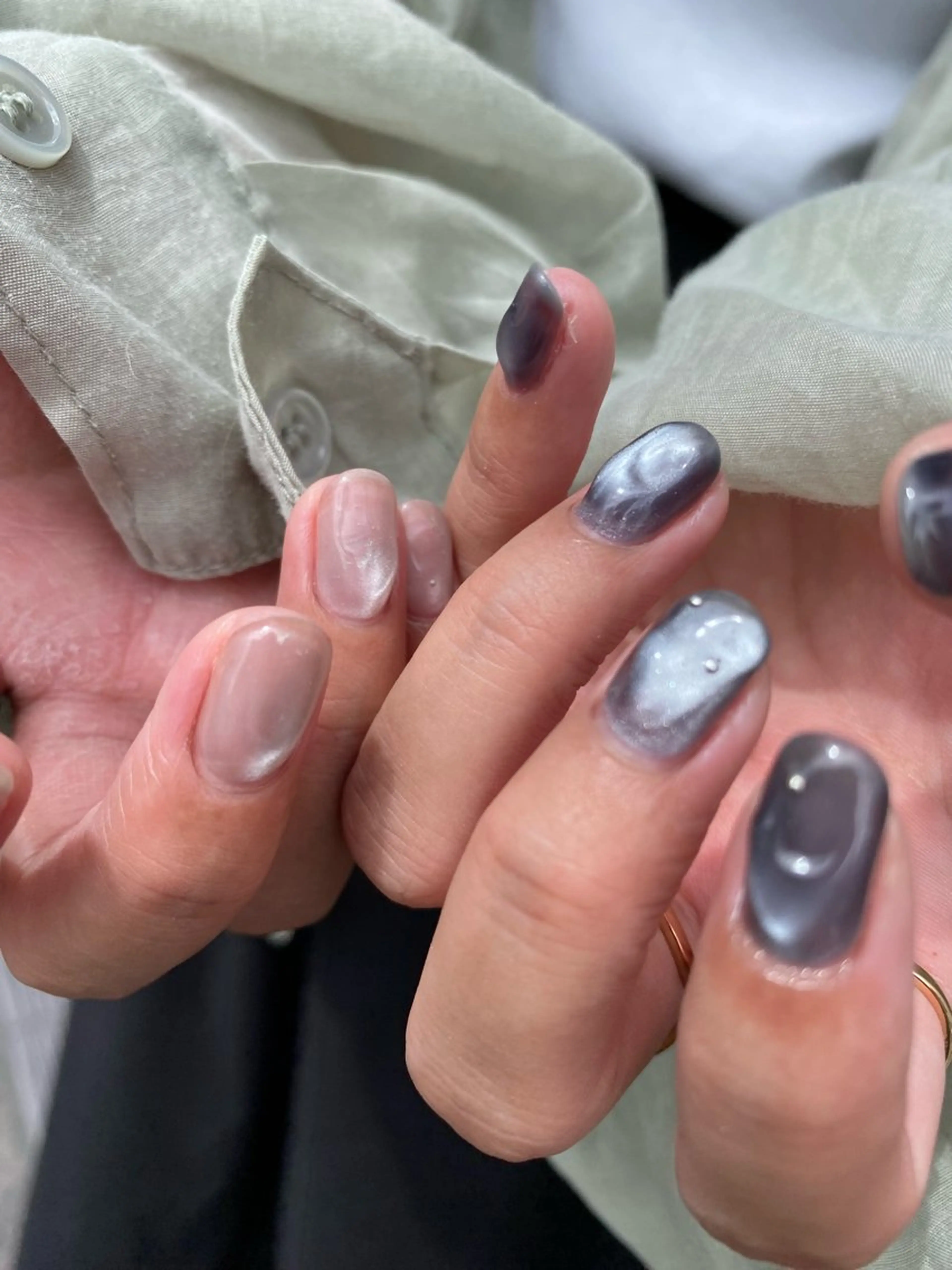 ネイル ジェルネイル マグネットネイル ニュアンスネイル ワンカラーネイル パラジェル ハンドネイル 草加ニュアンスネイル 🌚hersのネイルデザイン