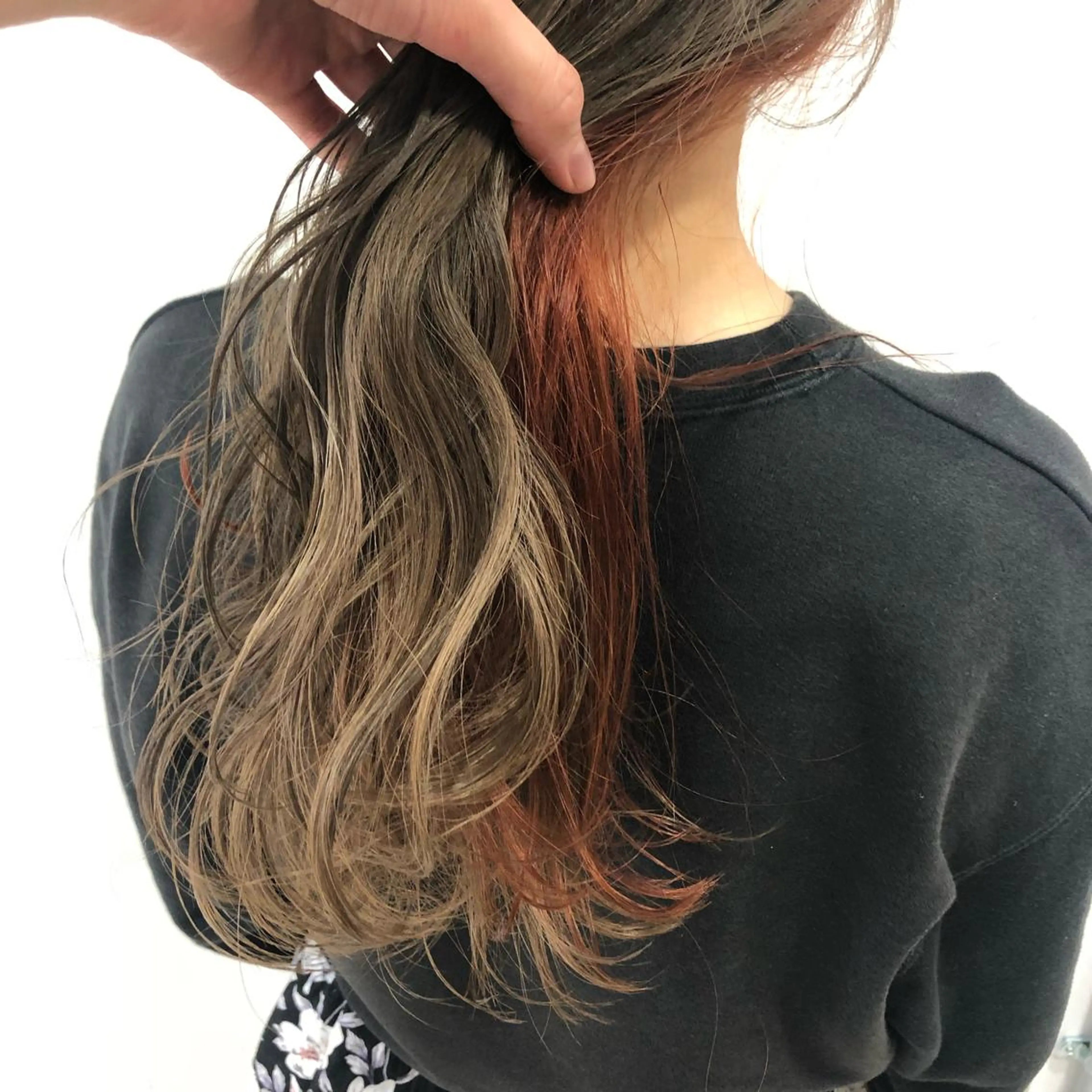 ロング カラー GLROW haruhiのヘアスタイル