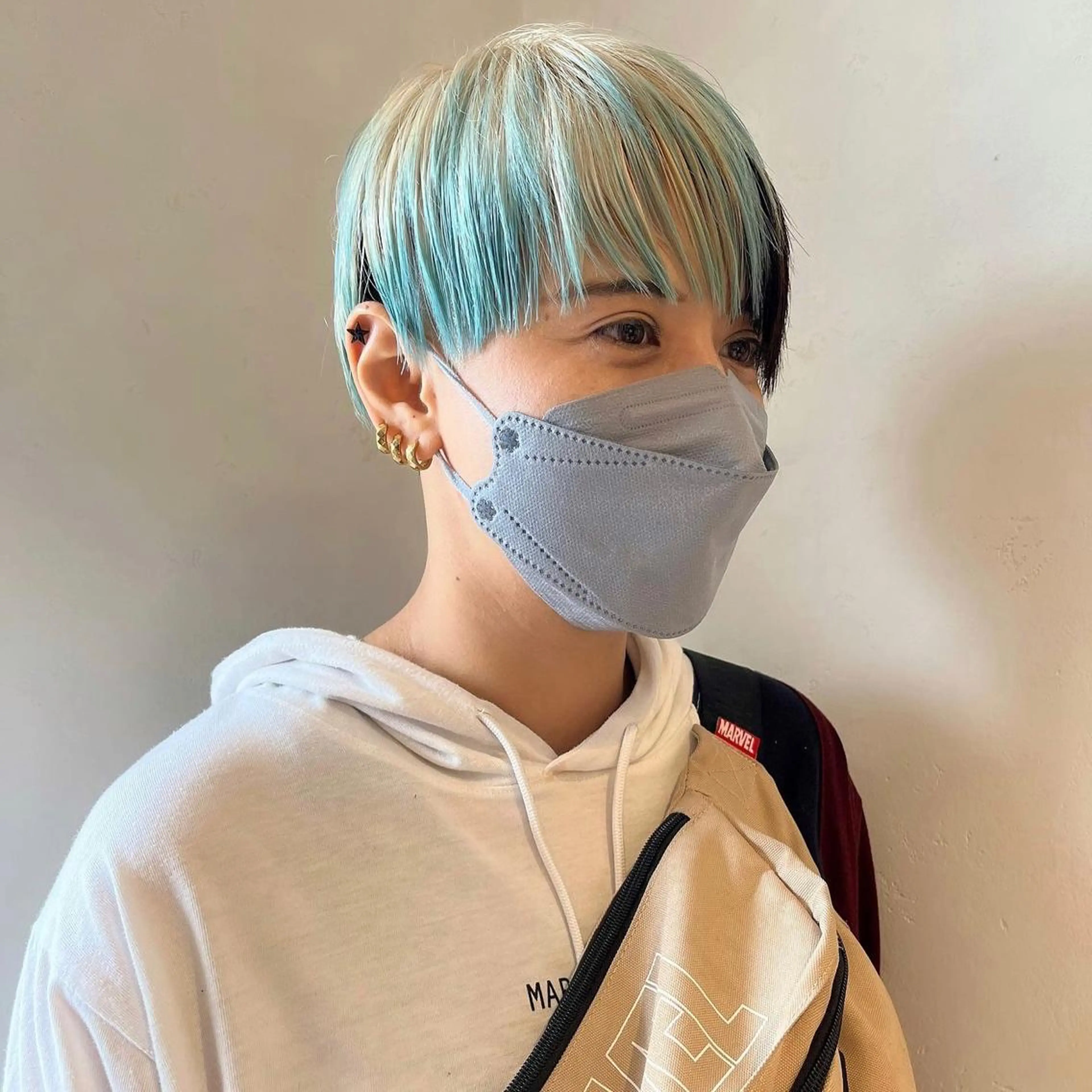 ショート カラー irwi/イルウィ所属・miku🎀門前仲町 ブリーチ・レイヤーのヘアスタイル