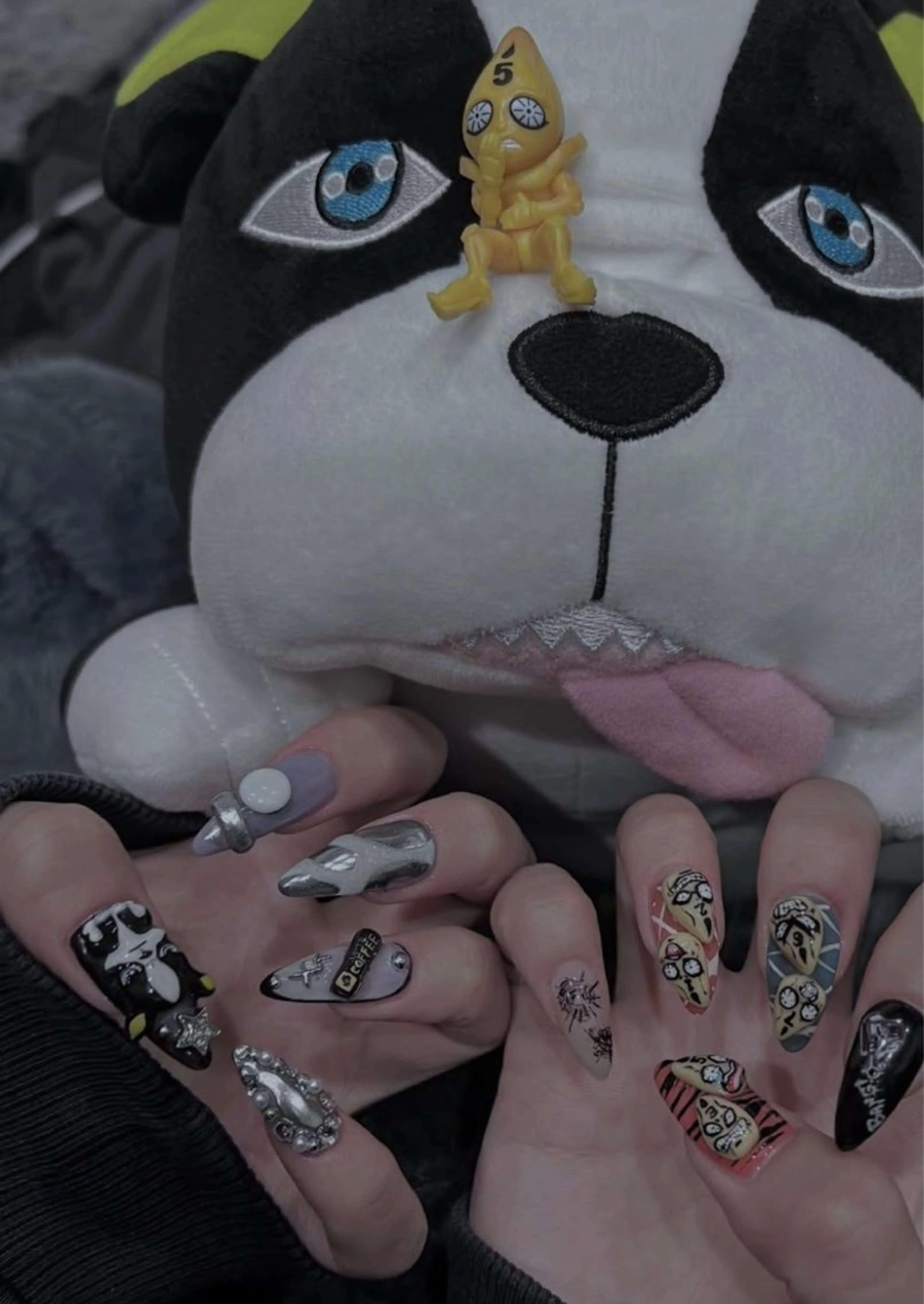 ネイル Aru所属・Nail Aru/ Rinokaのネイルデザイン