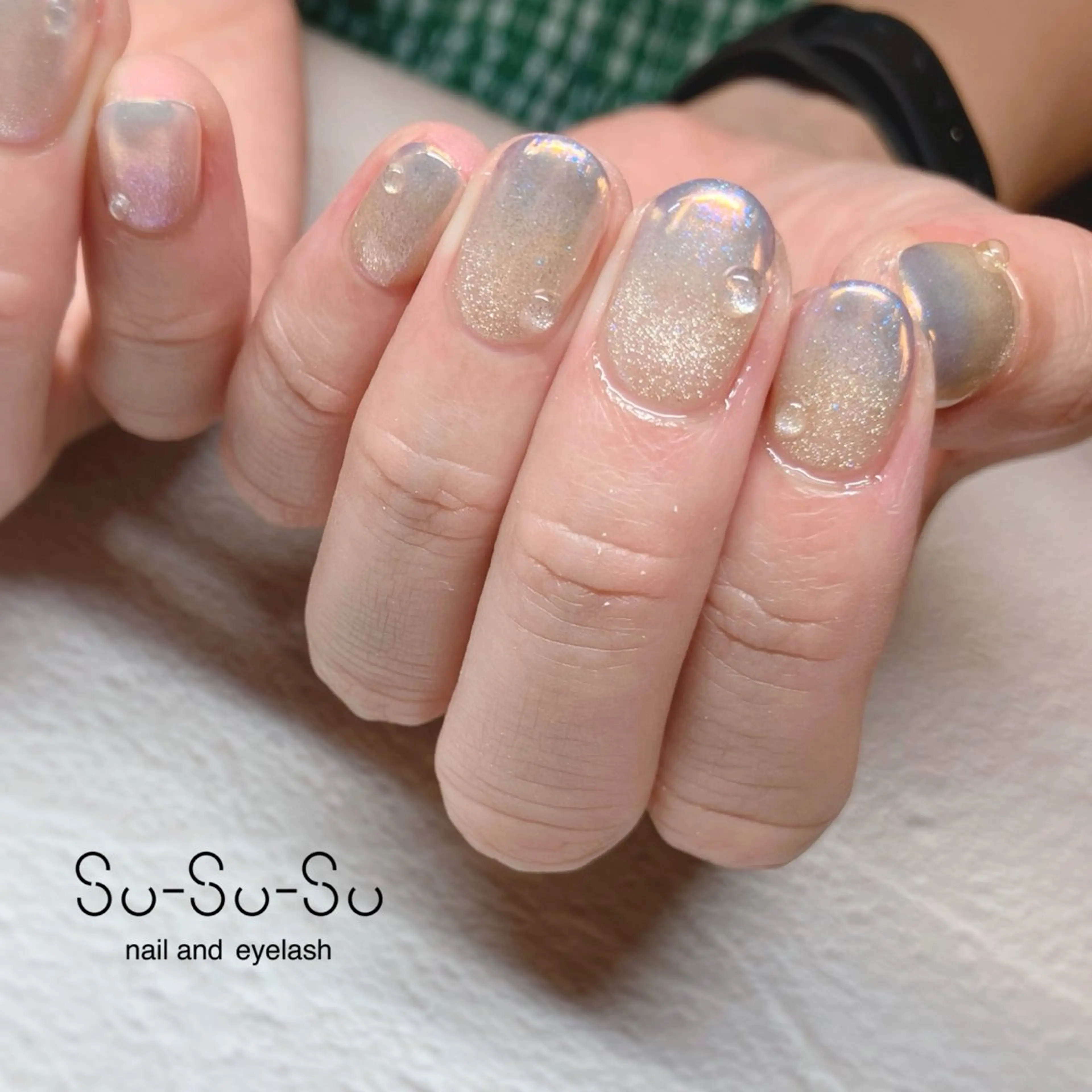 ショート ハンドネイル sususu. shiomiのネイルデザイン