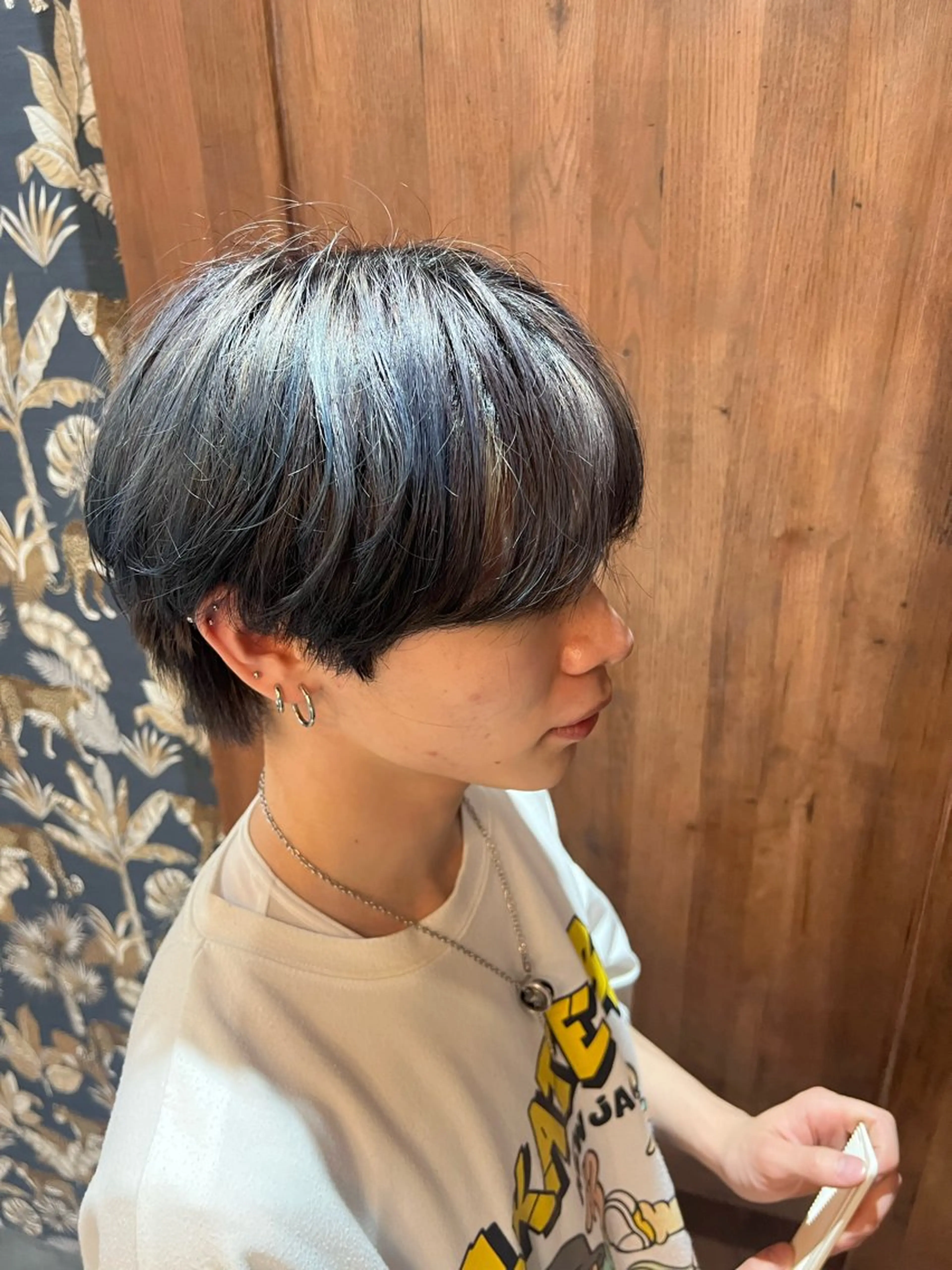 カラー メンズ ネイビーカラー 楠原 寿輝斗のヘアスタイル