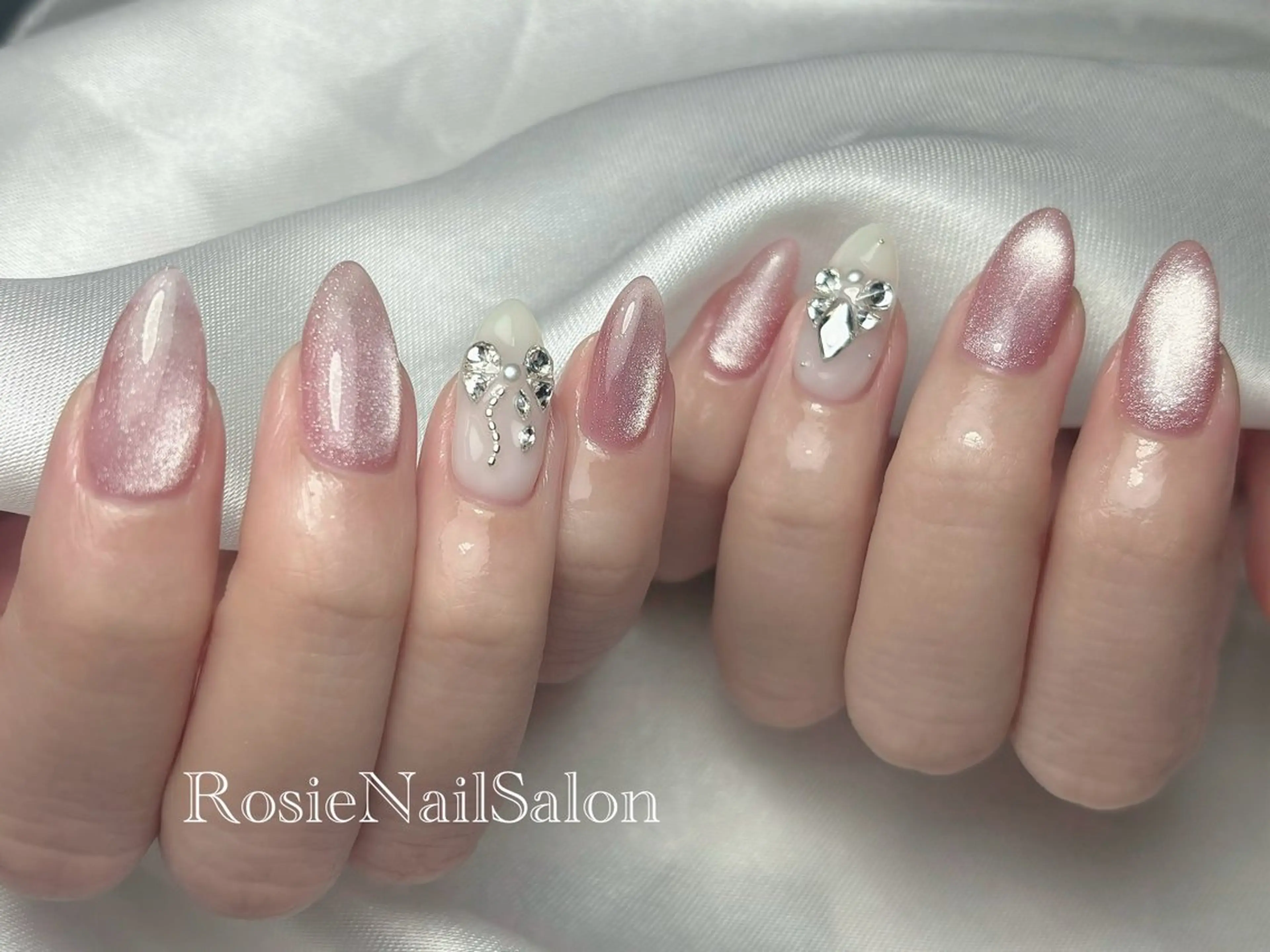 ネイル Rosie Nail サロン南越谷のネイルデザイン