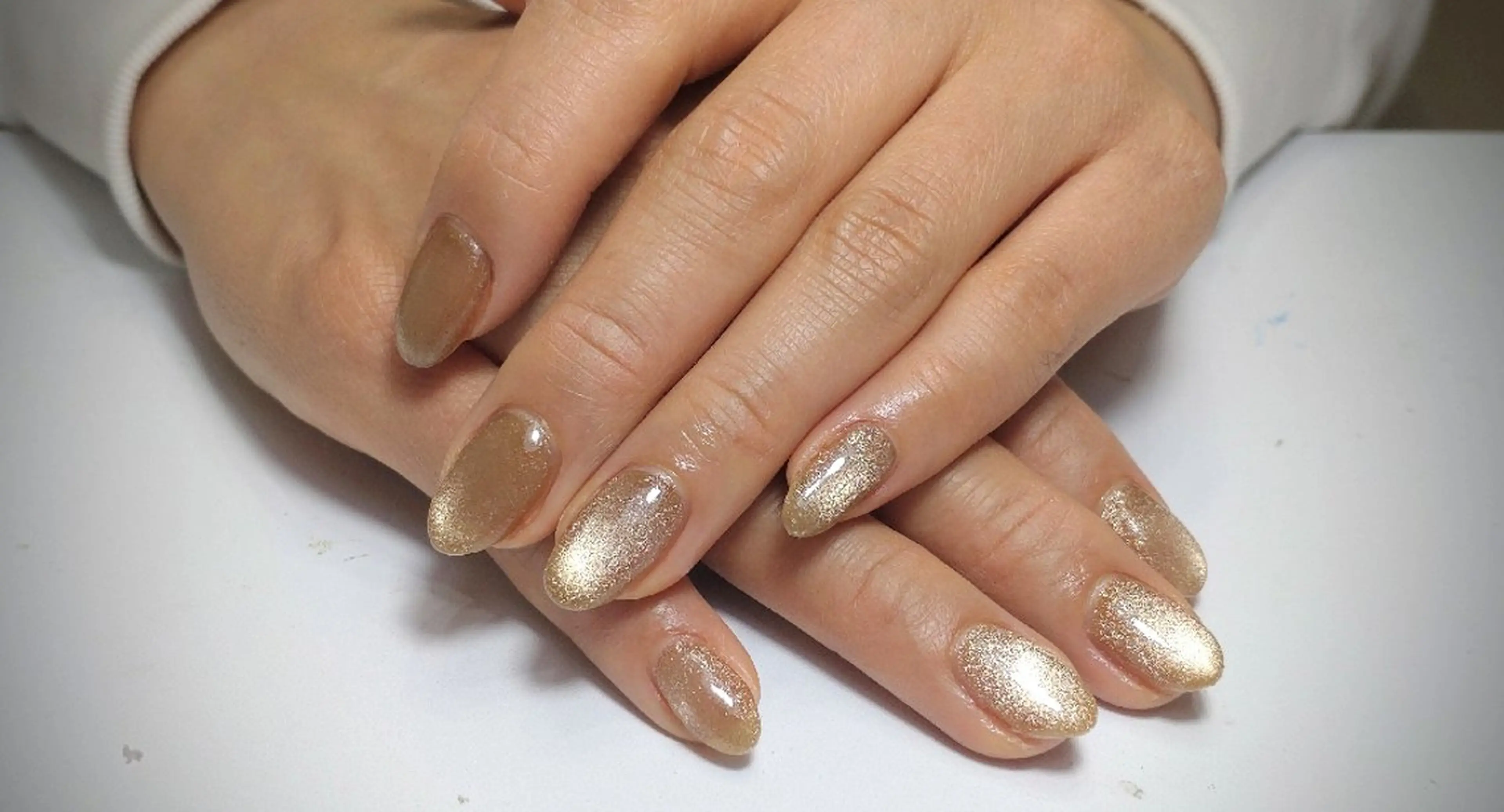 ネイル ハンドネイル フットネイル Nailsalon Latteのネイルデザイン