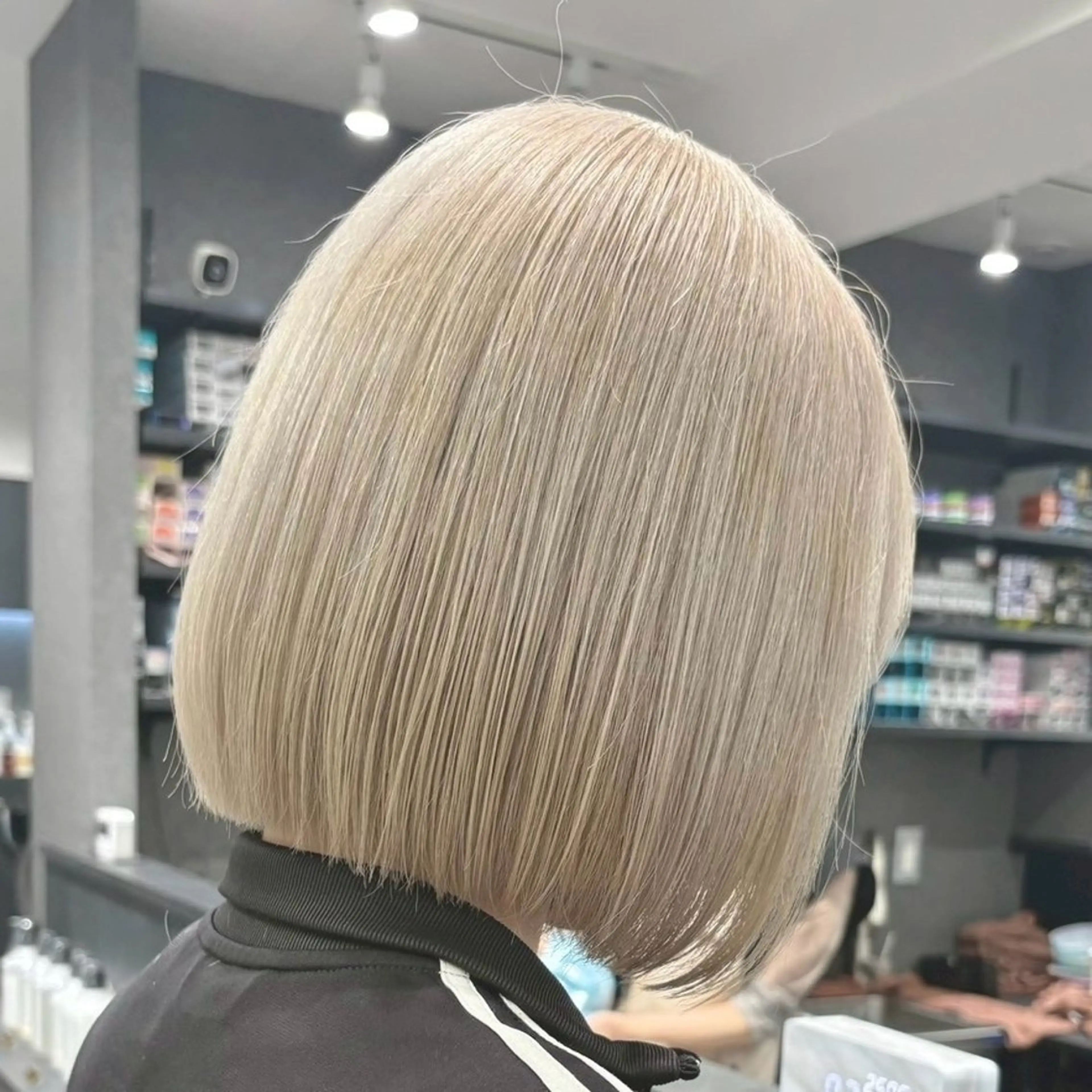 ショート カラー ヘアカラー いろあそび 八王子所属・きぃちゃん/八王子 /ハイトーンカラーのヘアスタイル