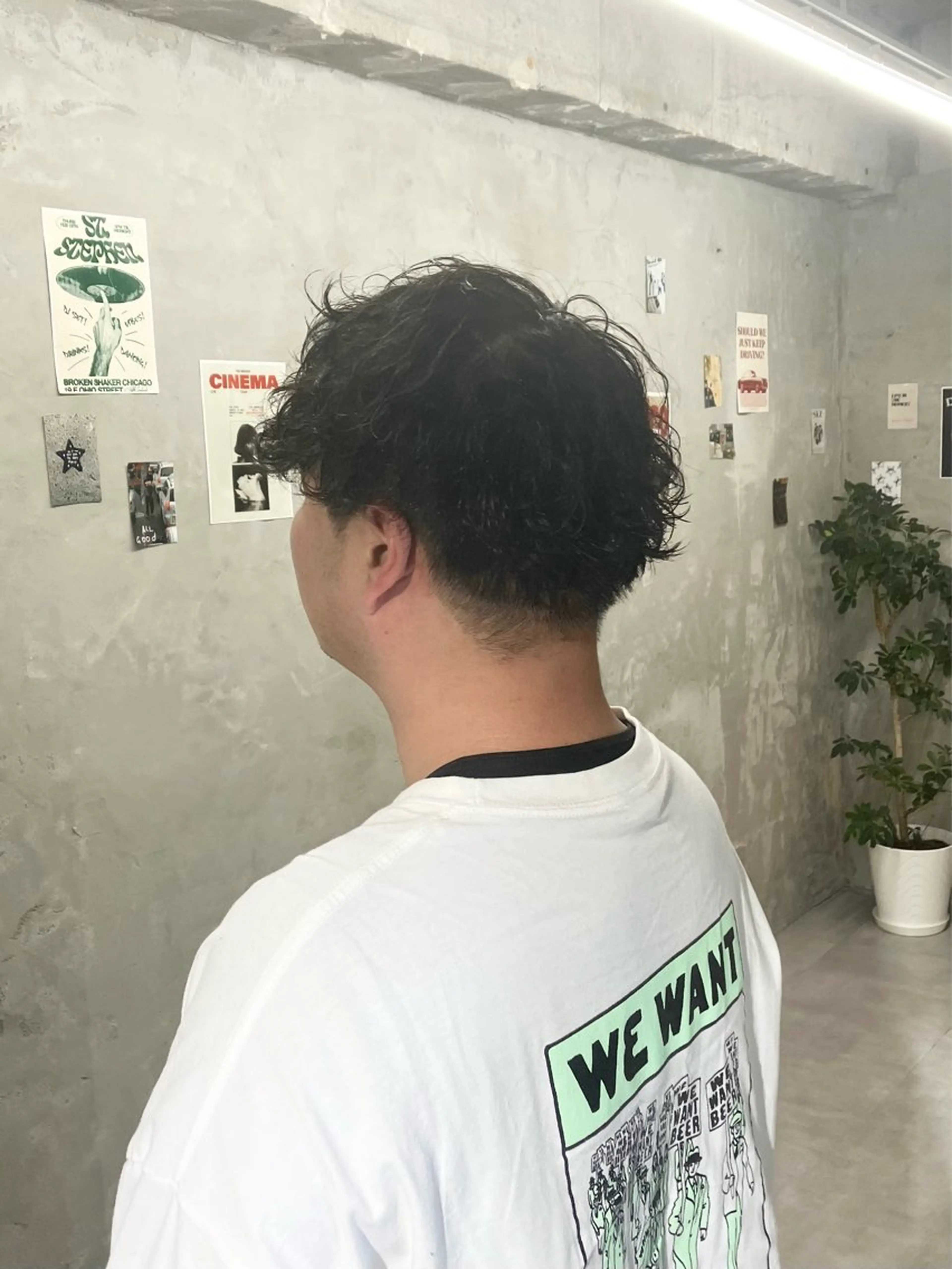 ショート パーマ メンズ メンズパーマ 波巻きパーマ カット パーマ トリートメント door white hideのヘアスタイル