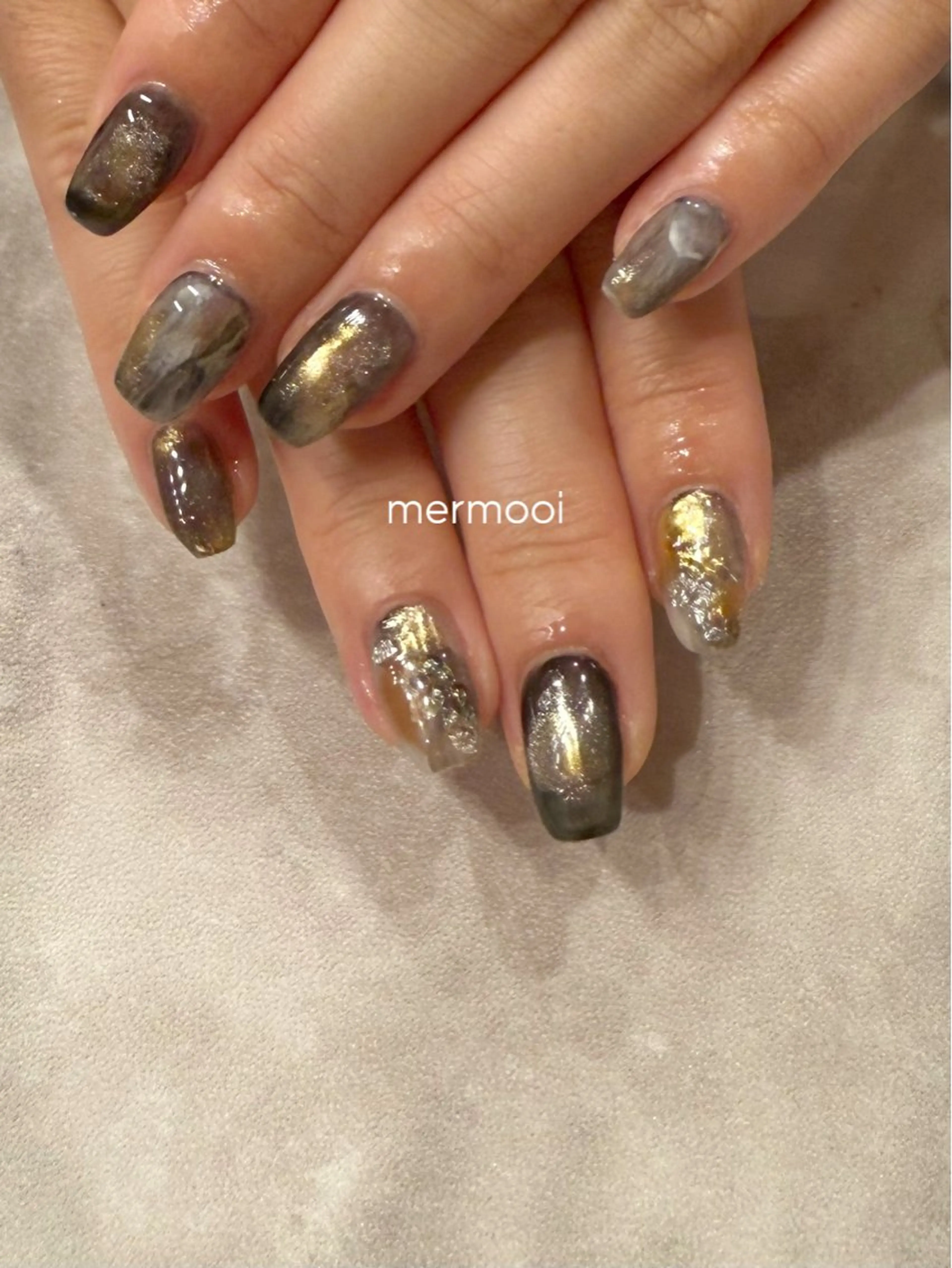 ネイル アートネイル ジェルネイル ミラーネイル ニュアンスネイル パラジェル ハンドネイル mermooi nailのネイルデザイン
