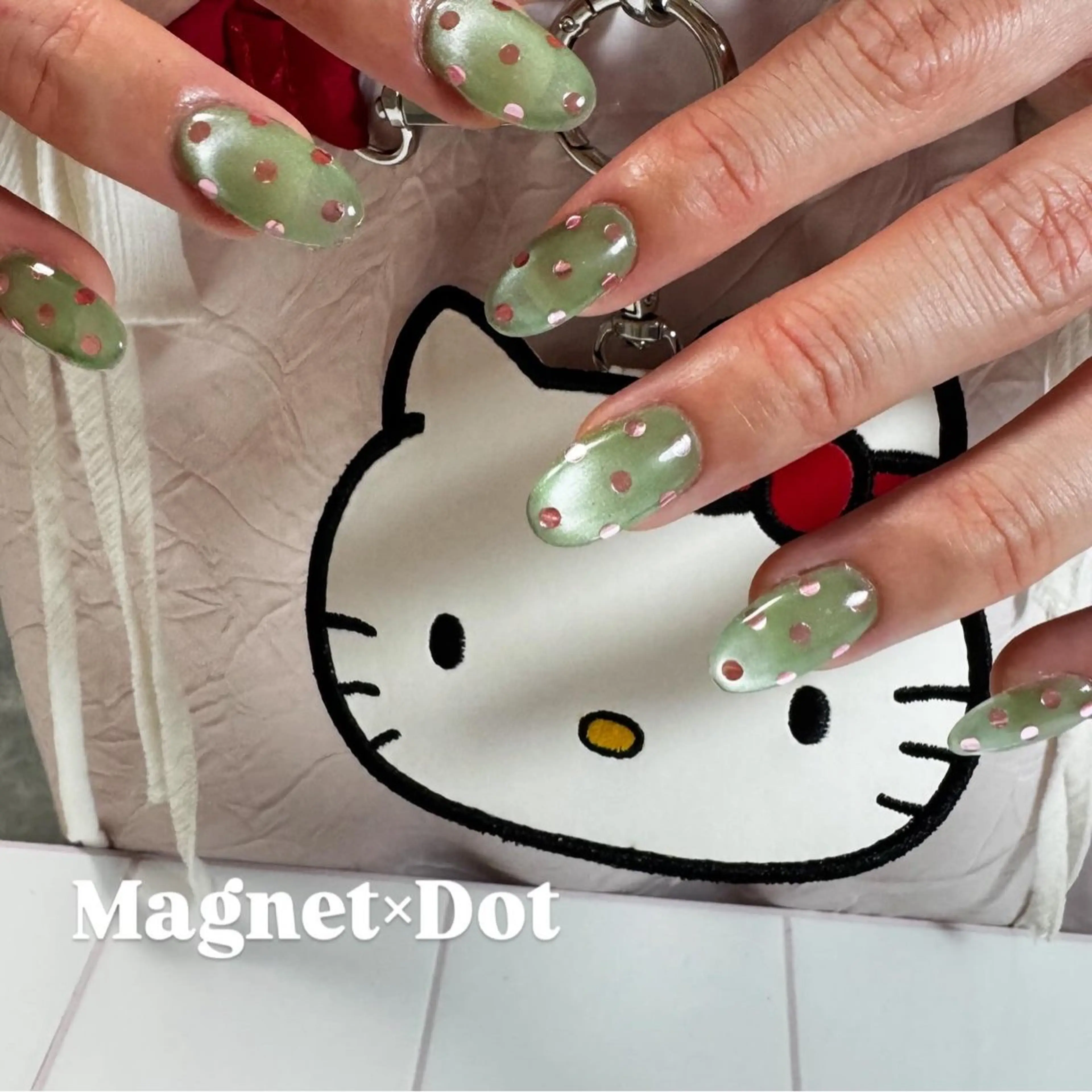 ネイル 87NAIL STUDIO所属・87 NAILSTUDIOのネイルデザイン