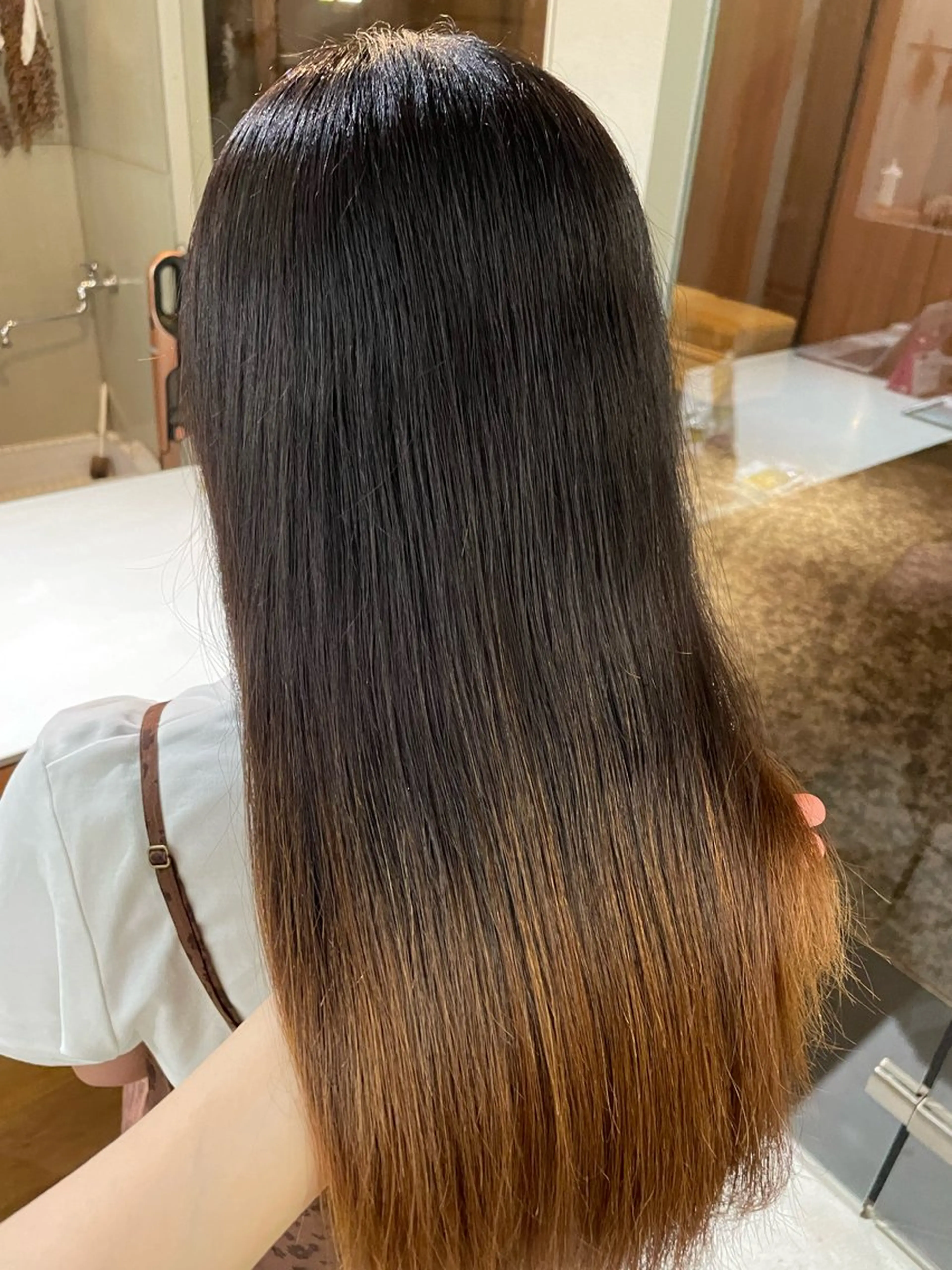 縮毛矯正 トリートメント 🪷花屋併設🪷 山下悠月のヘアスタイル