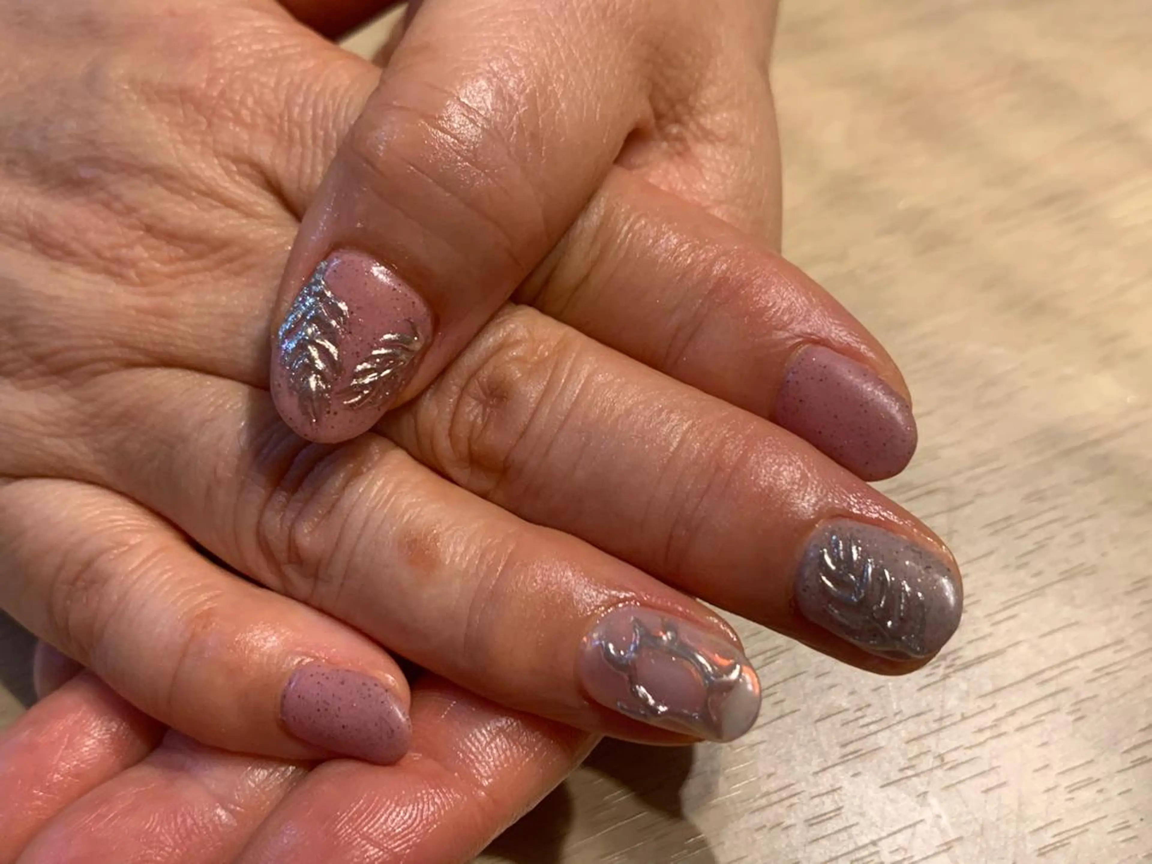 ネイル マットネイル ミラーネイル Nail Space R所属・ネイルスペースR 小林のネイルデザイン