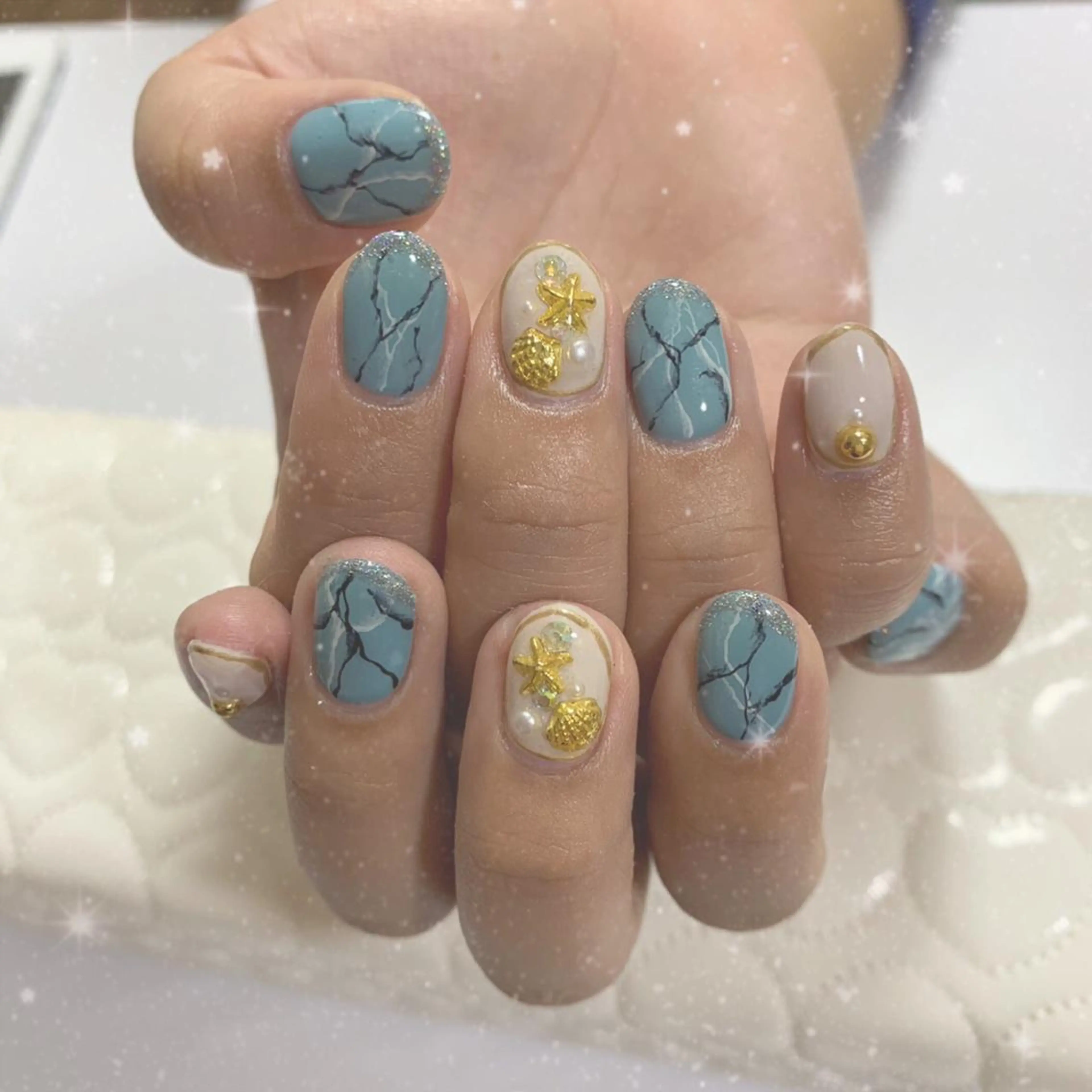 ネイル melt まみのマツエク・マツパデザイン