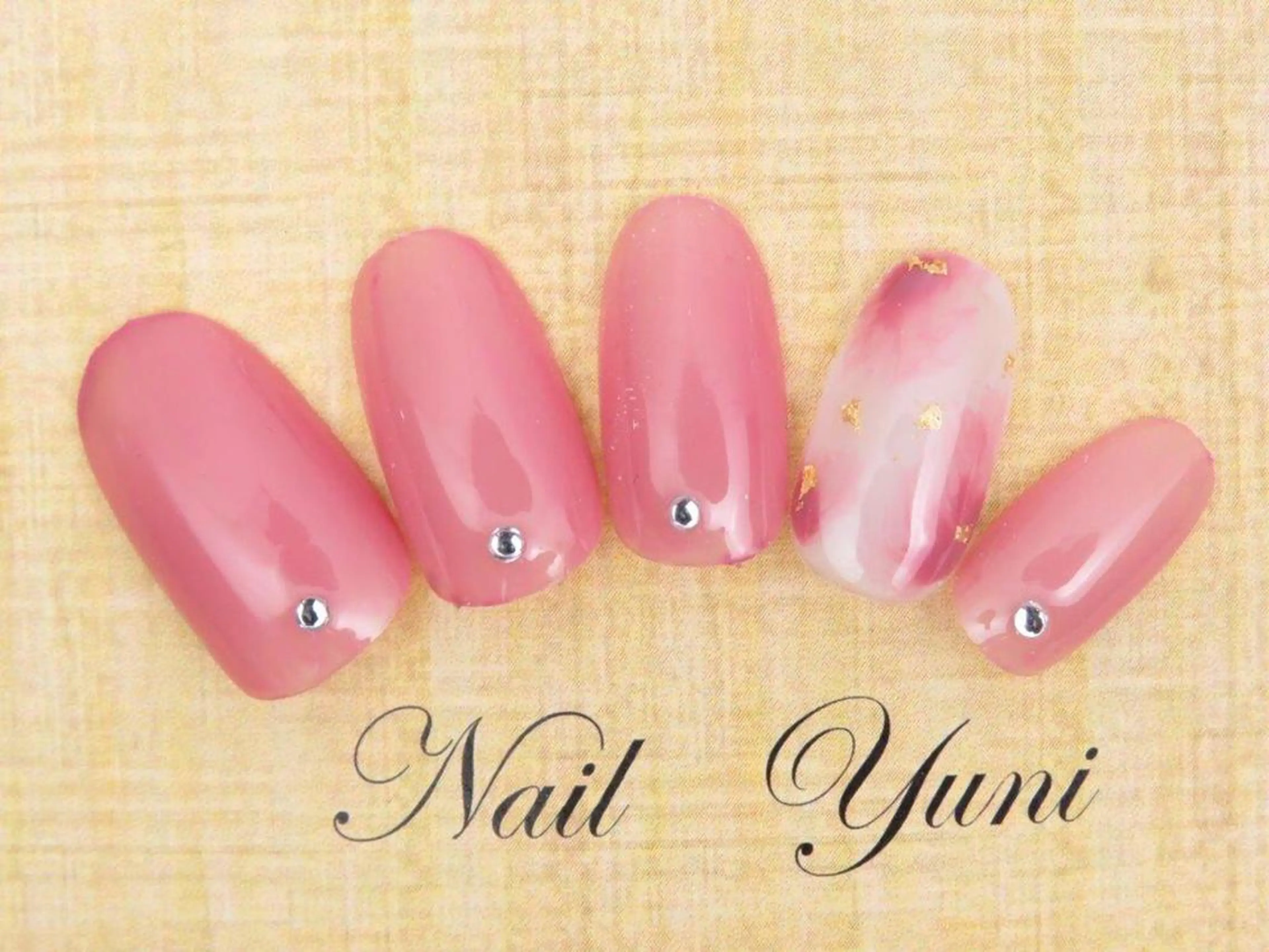 ネイル yuni所属・Nail salon yuriのネイルデザイン