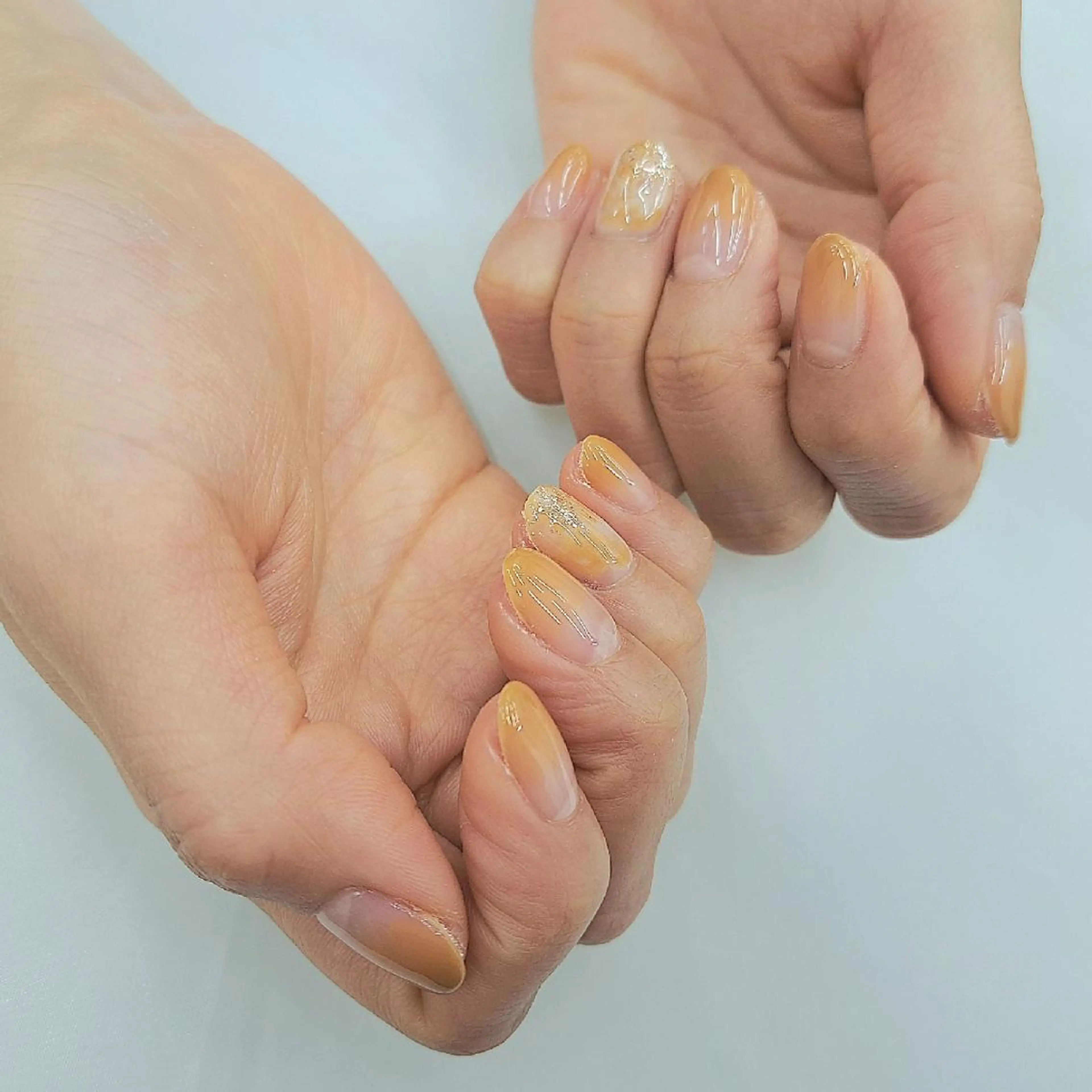 ネイル グラデーション ニュアンスネイル ハンドネイル Bianca八王子 まえさだのネイルデザイン
