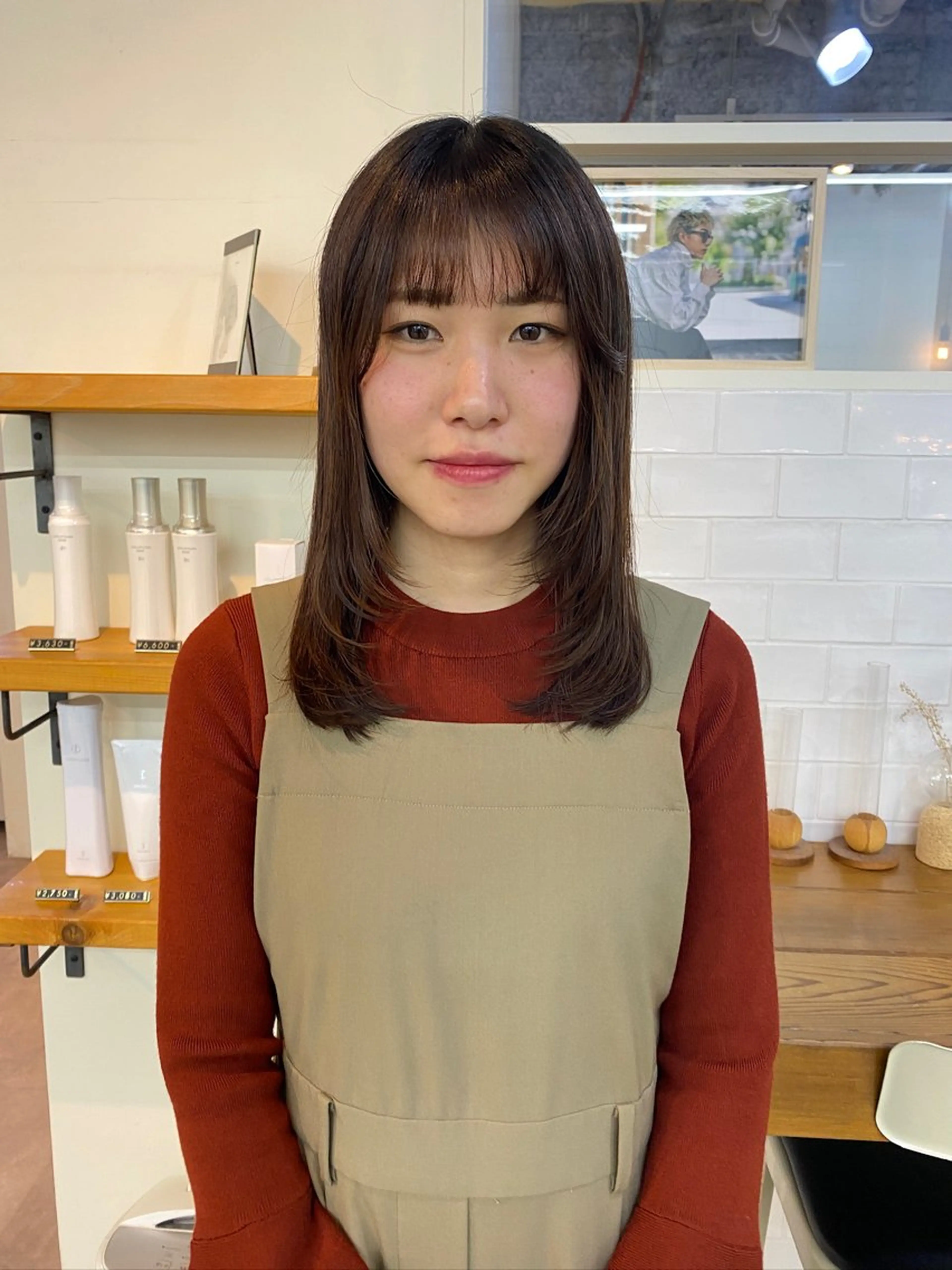 ミディアム カラー ヘアカラー トリートメント ヘッドスパ オリーブカラー🫒 透明感カラーMAOのヘアスタイル