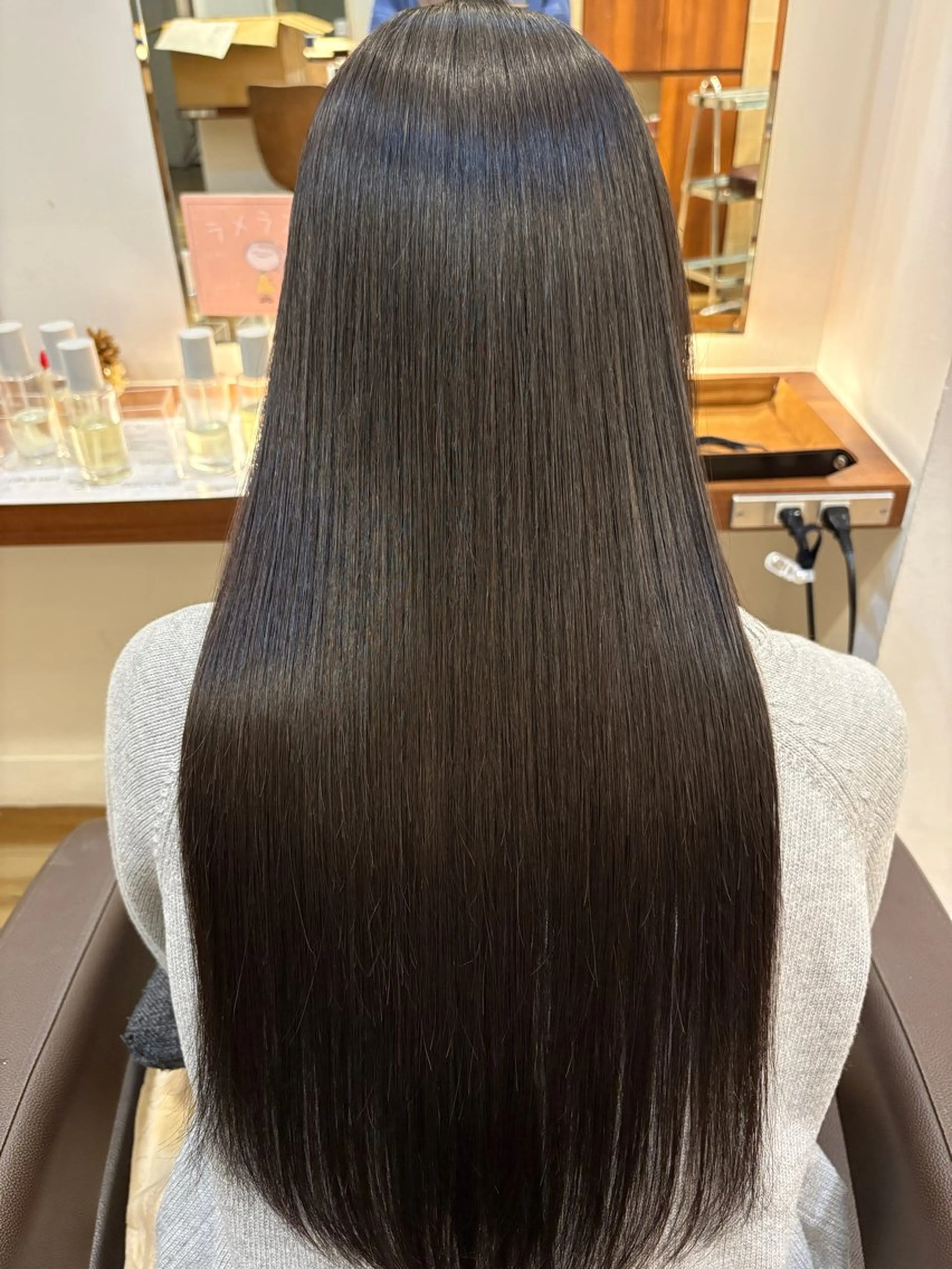 ロング 縮毛矯正 HONOKA 縮毛矯正/艶カラーのヘアスタイル