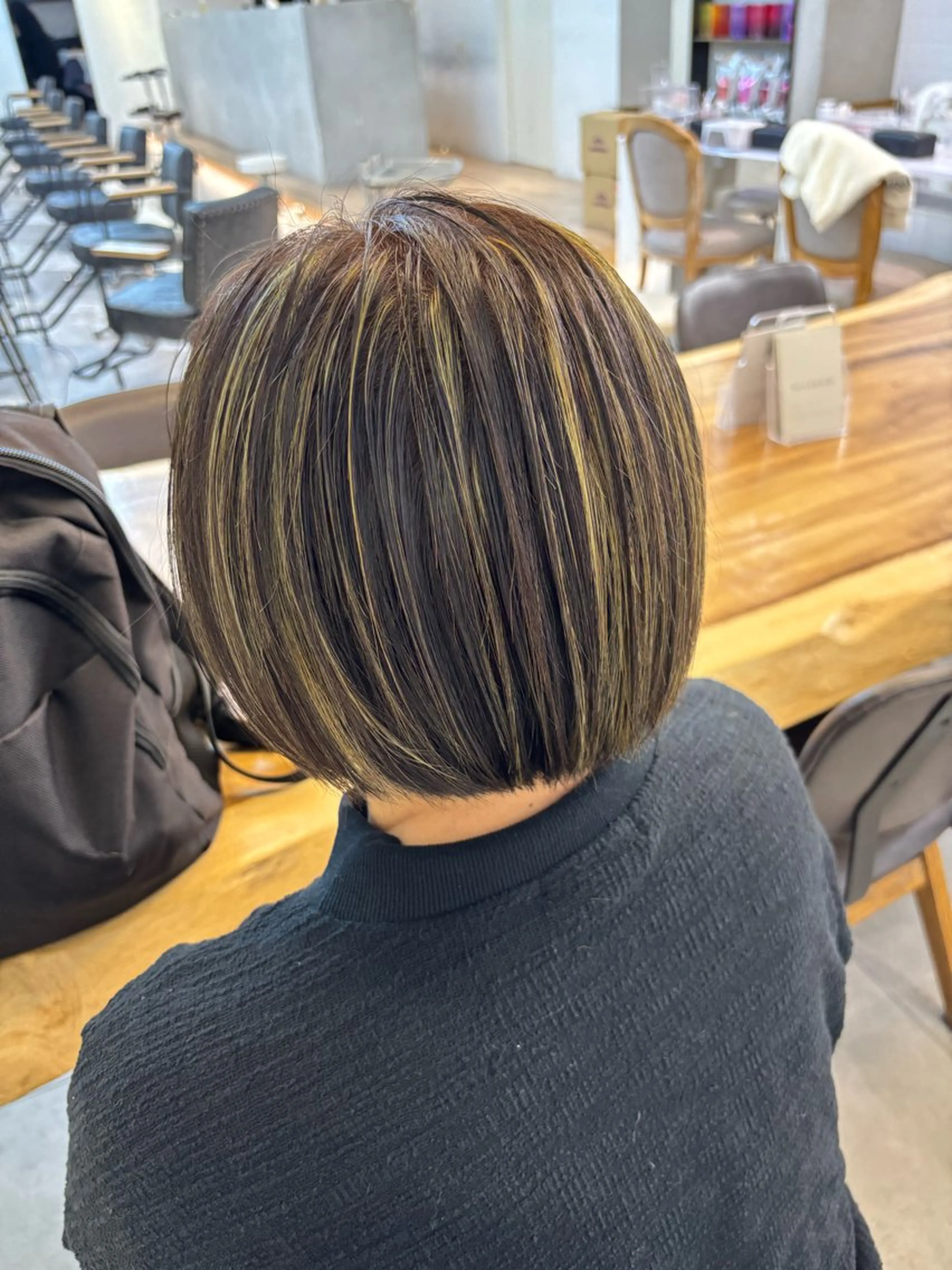 ミディアム カラー ヘアカラー メンズパーマ/ メッシュ📍ユリのヘアスタイル