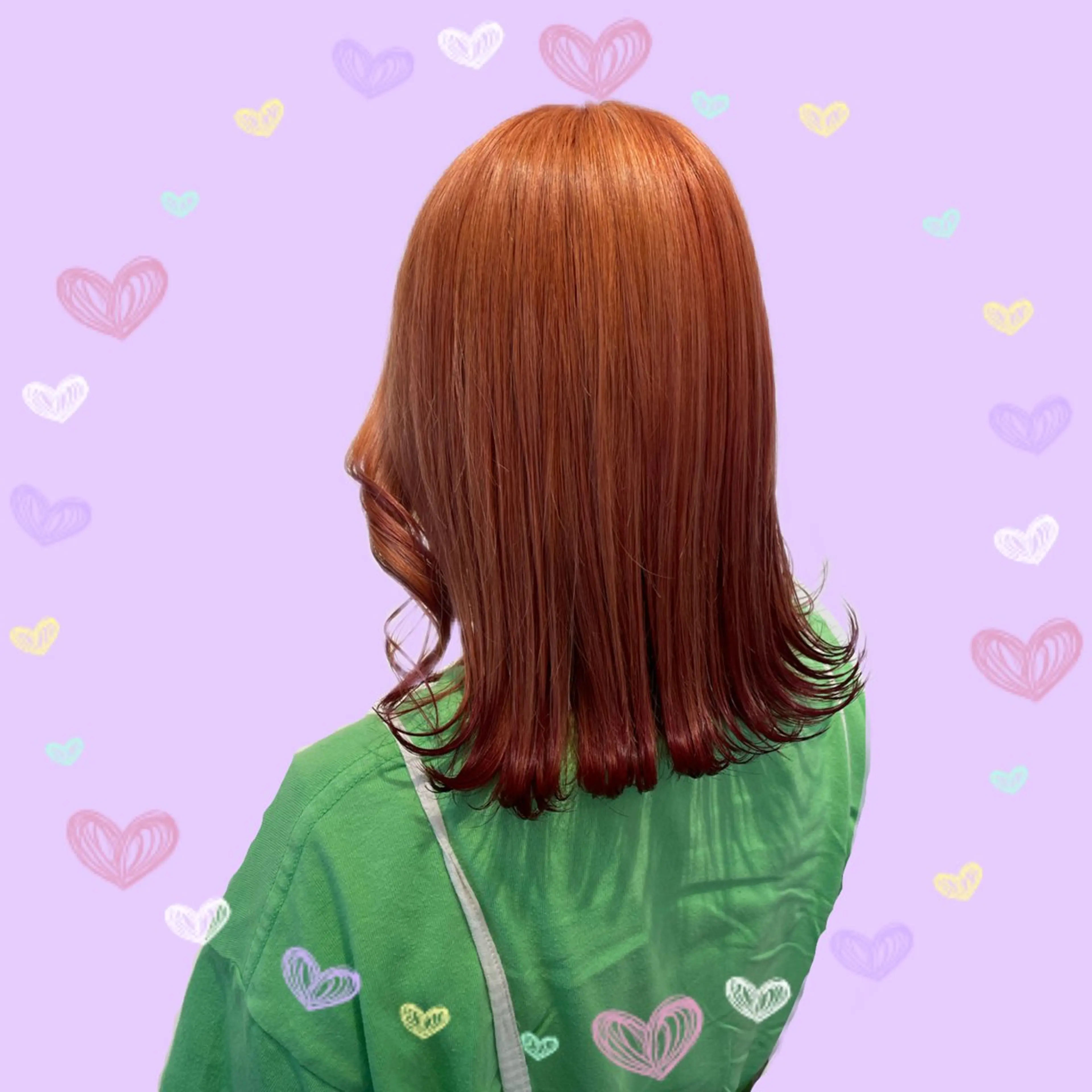 セミロング カラー ヘアアレンジ ブリーチ オレンジ レッドカラー ヘアカラー 🦄ブリーチ💜エク ステ💜MIU🦄のヘアスタイル
