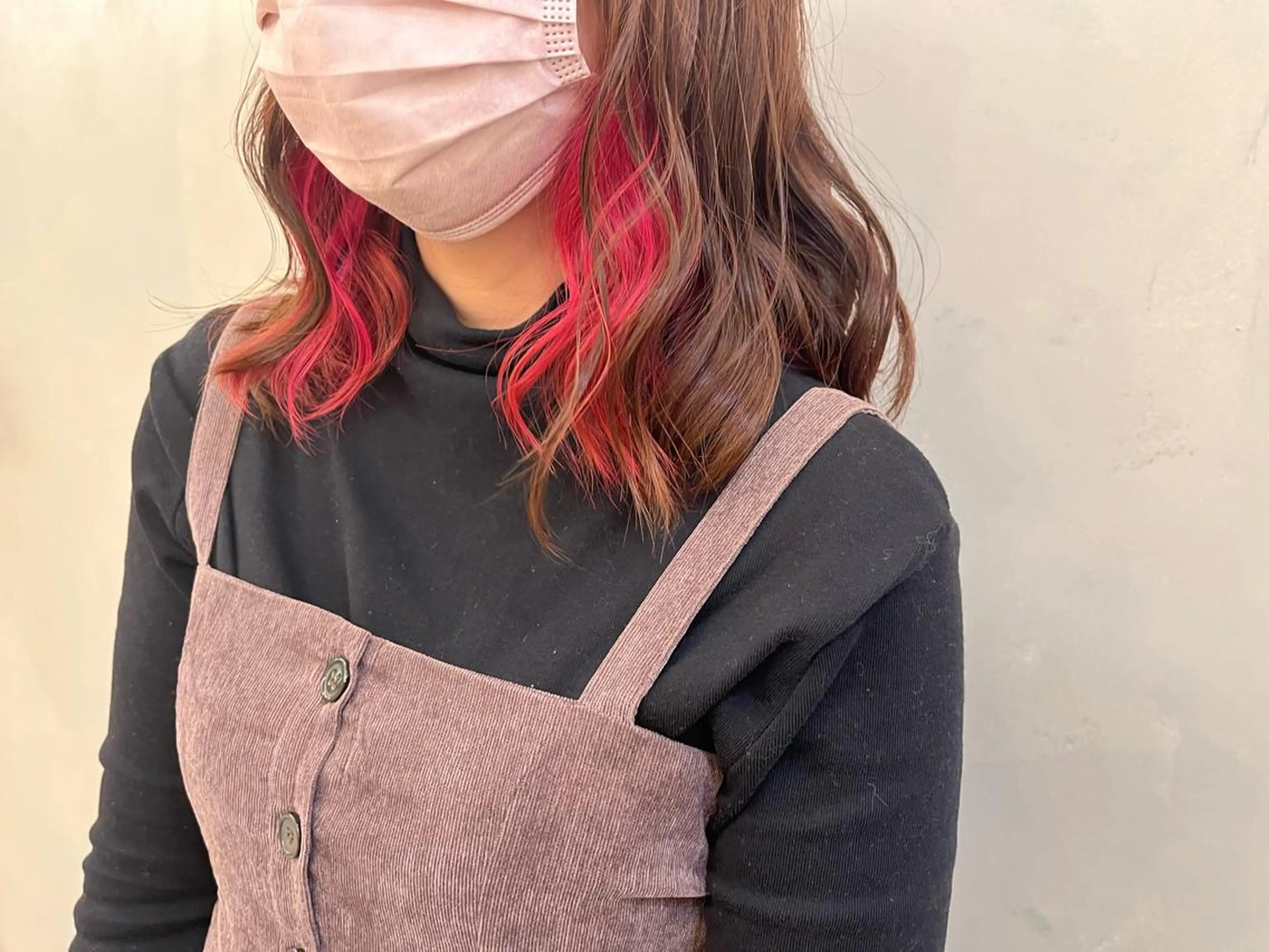 ミディアム カラー ベージュカラー ピンクカラー パープルカラー Dali   新札幌店所属・Dali 若松　朋美のヘアスタイル