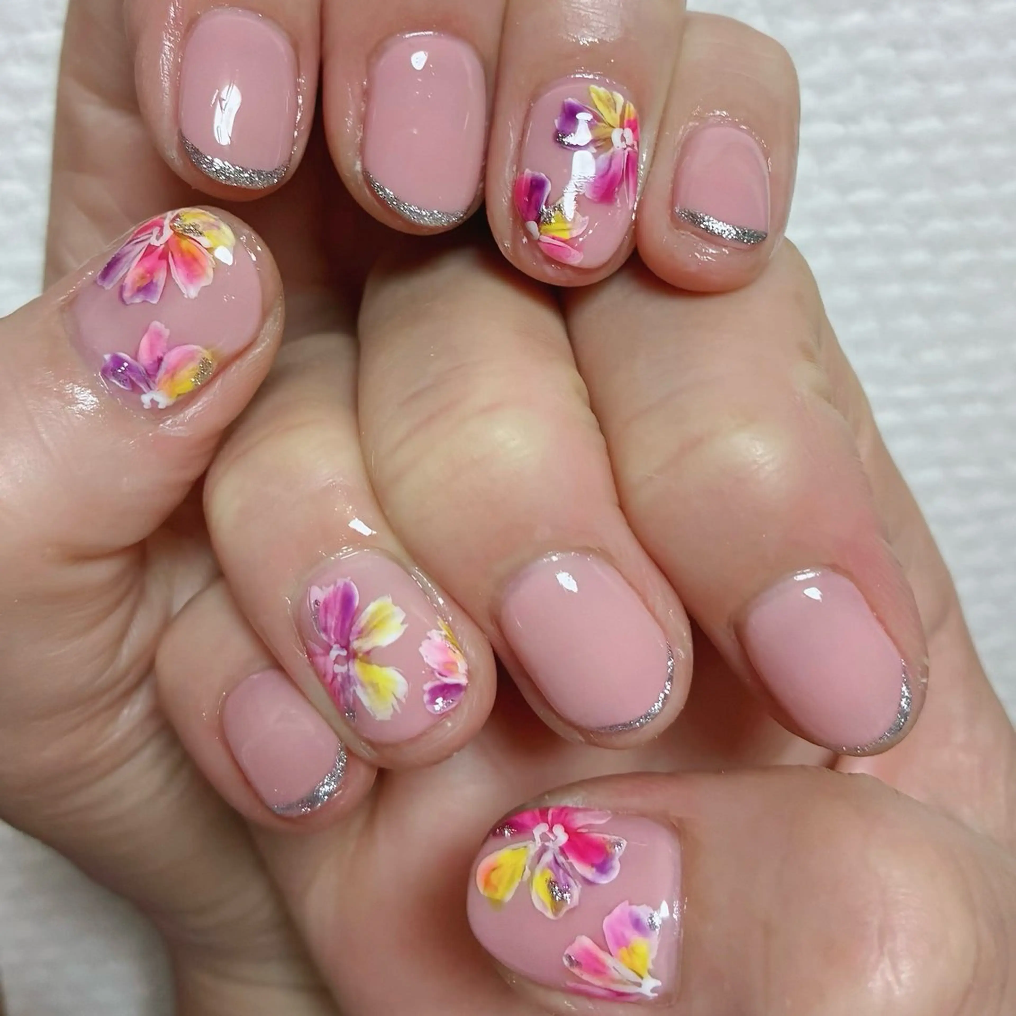 ショート ハンドネイル hs nail salonのネイルデザイン